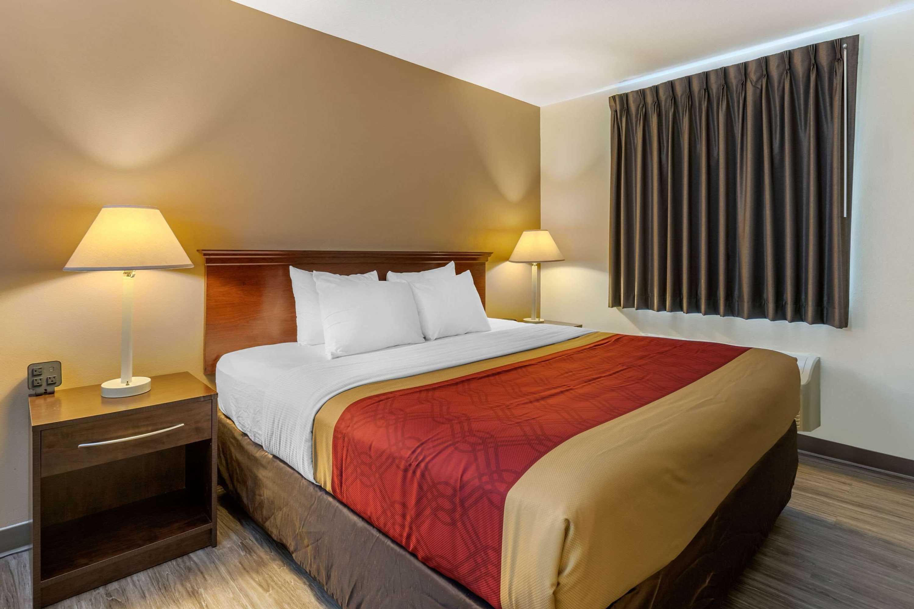 Gift card for Econo Lodge Inn & Suites Fairgrounds Gift card for Econo Lodge Inn & Suites Fairgrounds