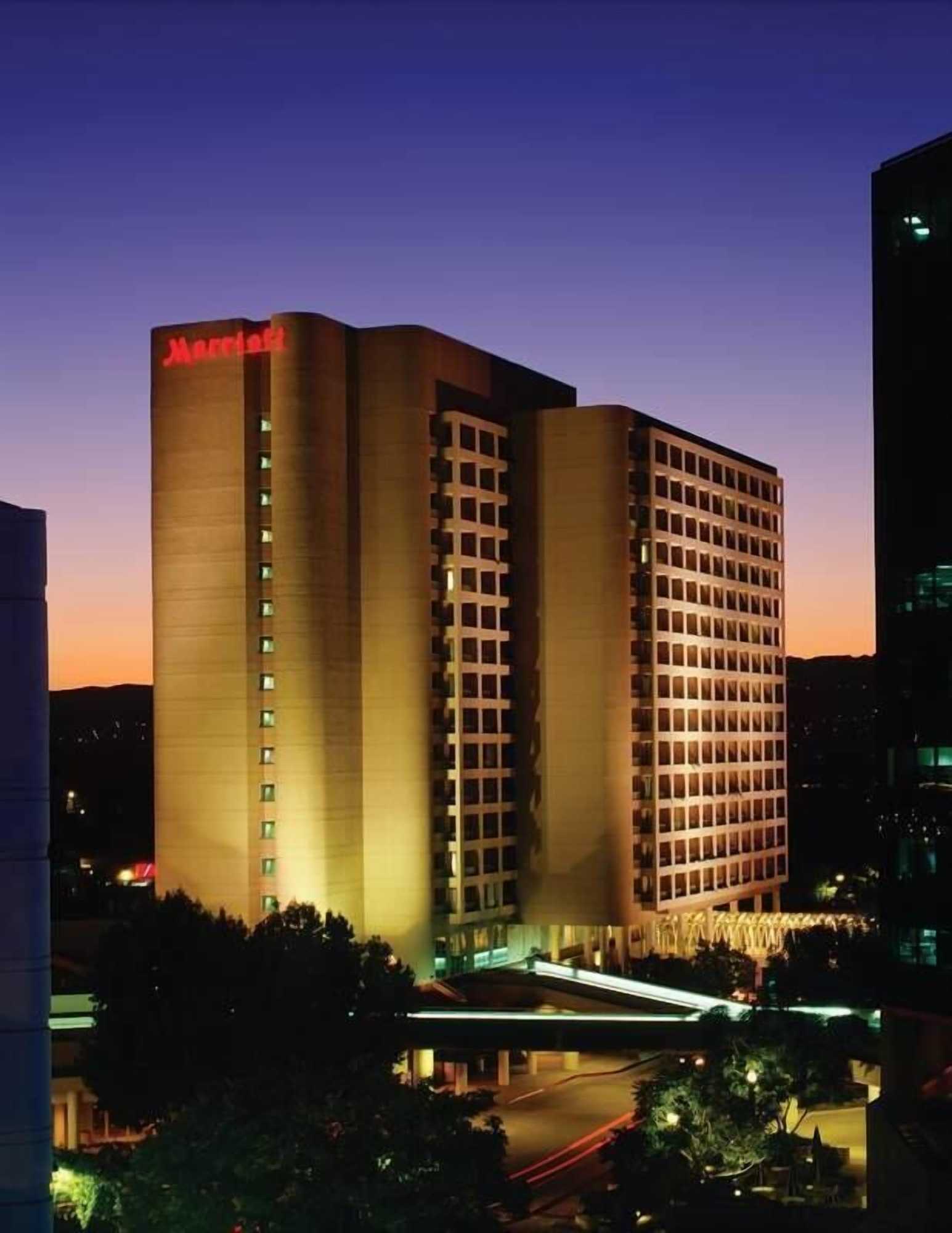 Gift card for Warner Center Marriott Woodland Hills Gift card for Warner Center Marriott Woodland Hills