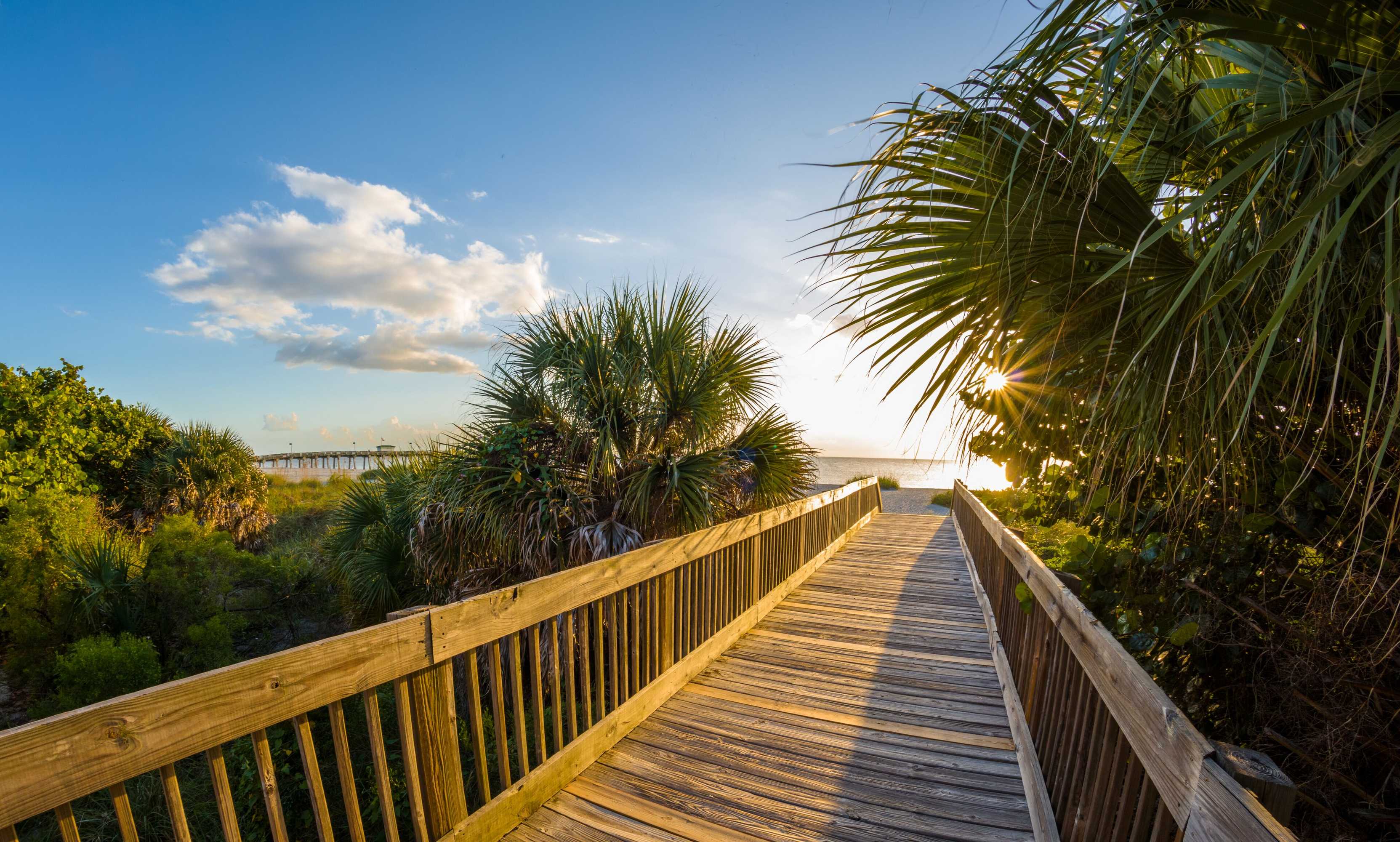 Gift card for Tropical Villas of Venice Beach Gift card for Tropical Villas of Venice Beach
