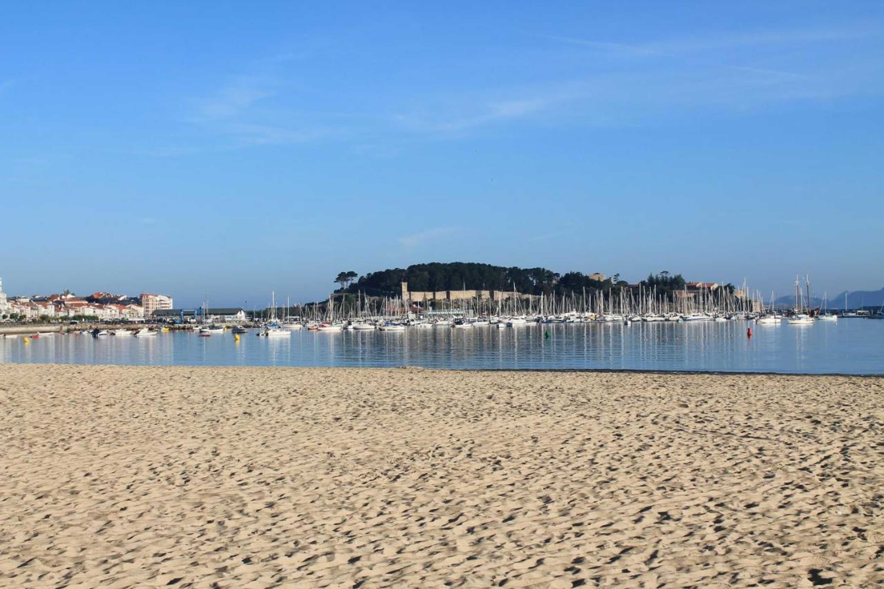 Gift card for Apartamentos Ría de Bayona