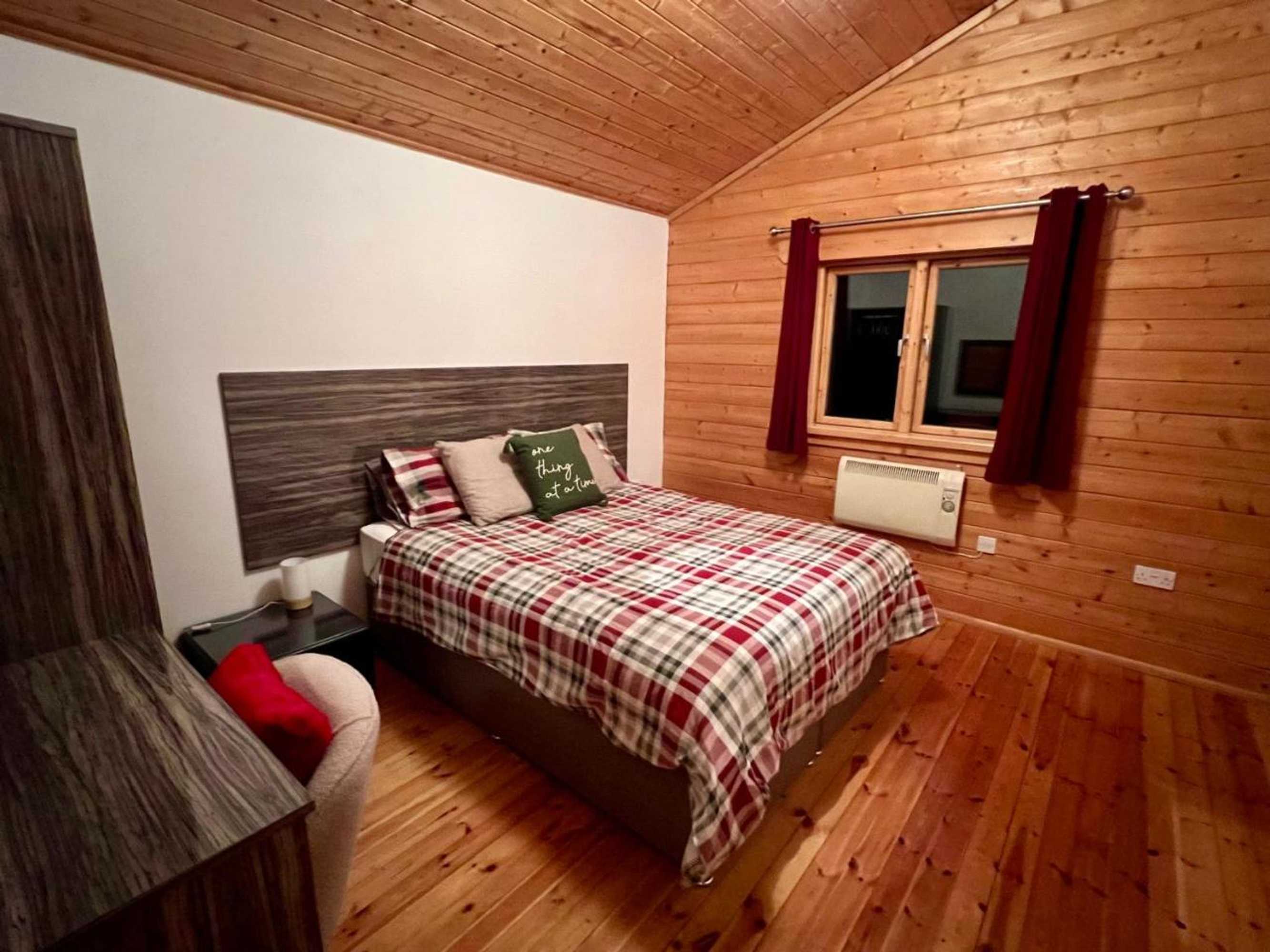 Gift card for Tufty Lodge, Lake Pochard Lodge 9