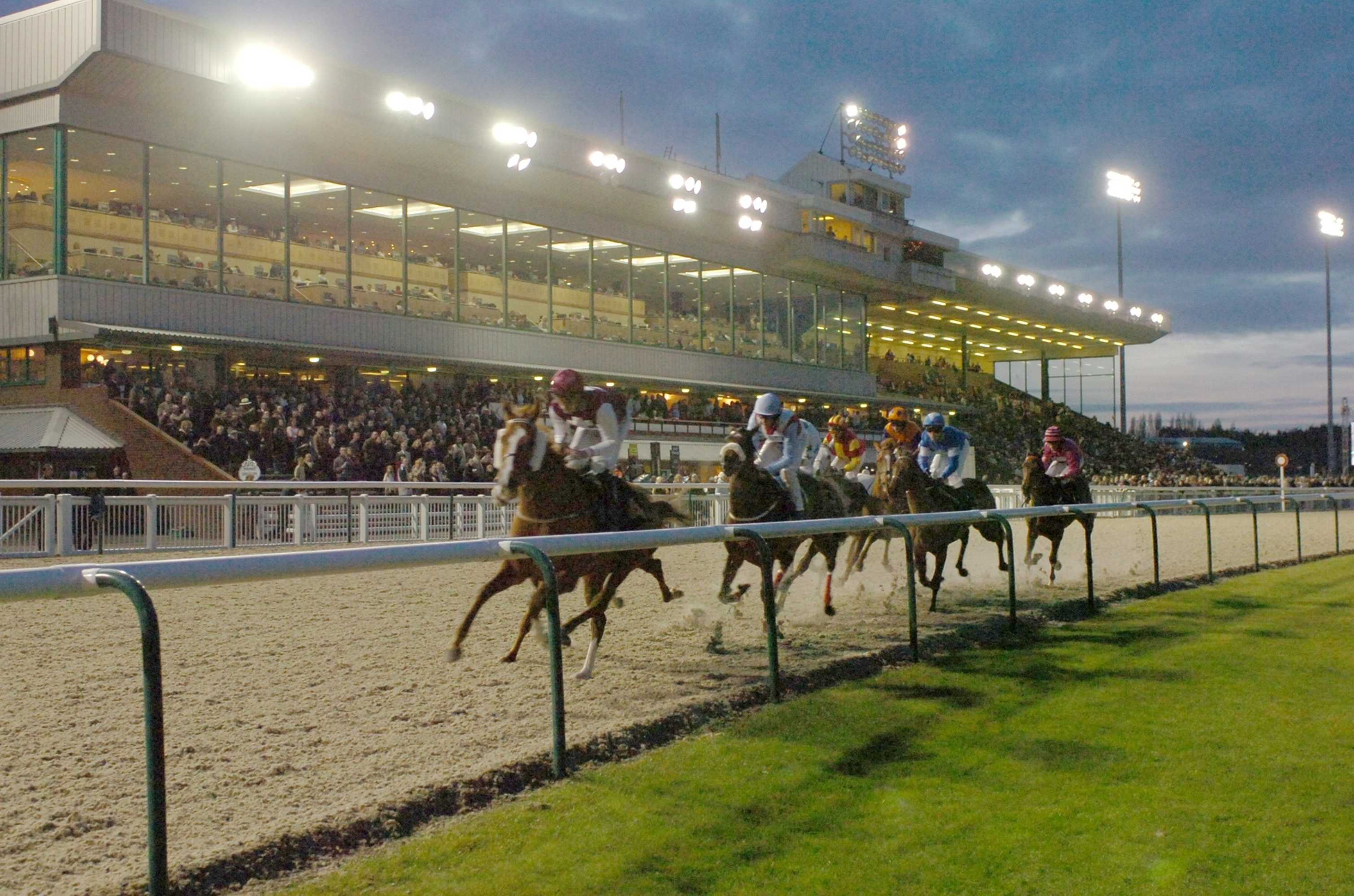 Gift card for Holiday Inn Wolverhampton - Racecourse by Ihg Gift card for Holiday Inn Wolverhampton - Racecourse by Ihg