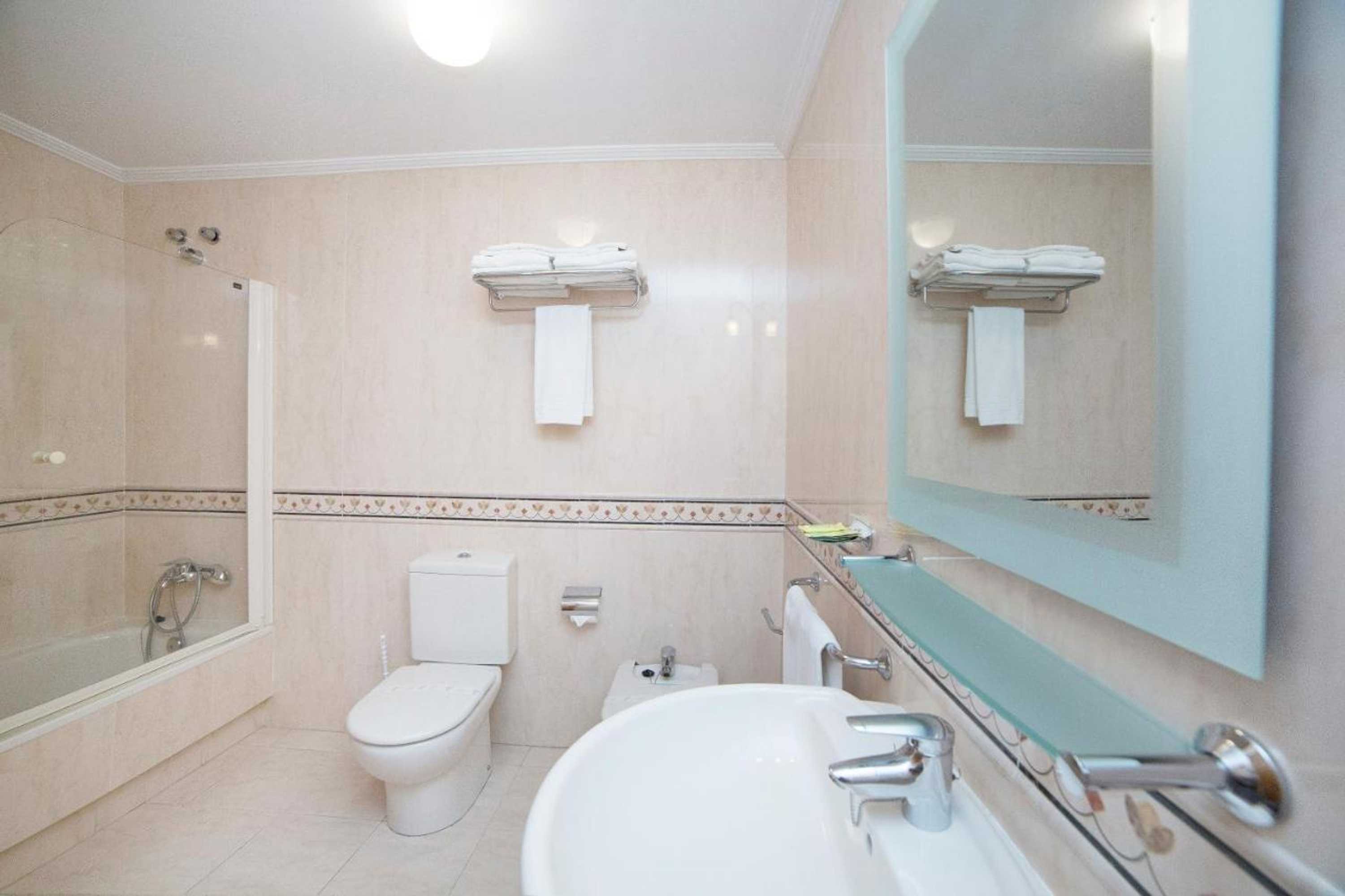 Gift card for Apartamentos Ría de Bayona