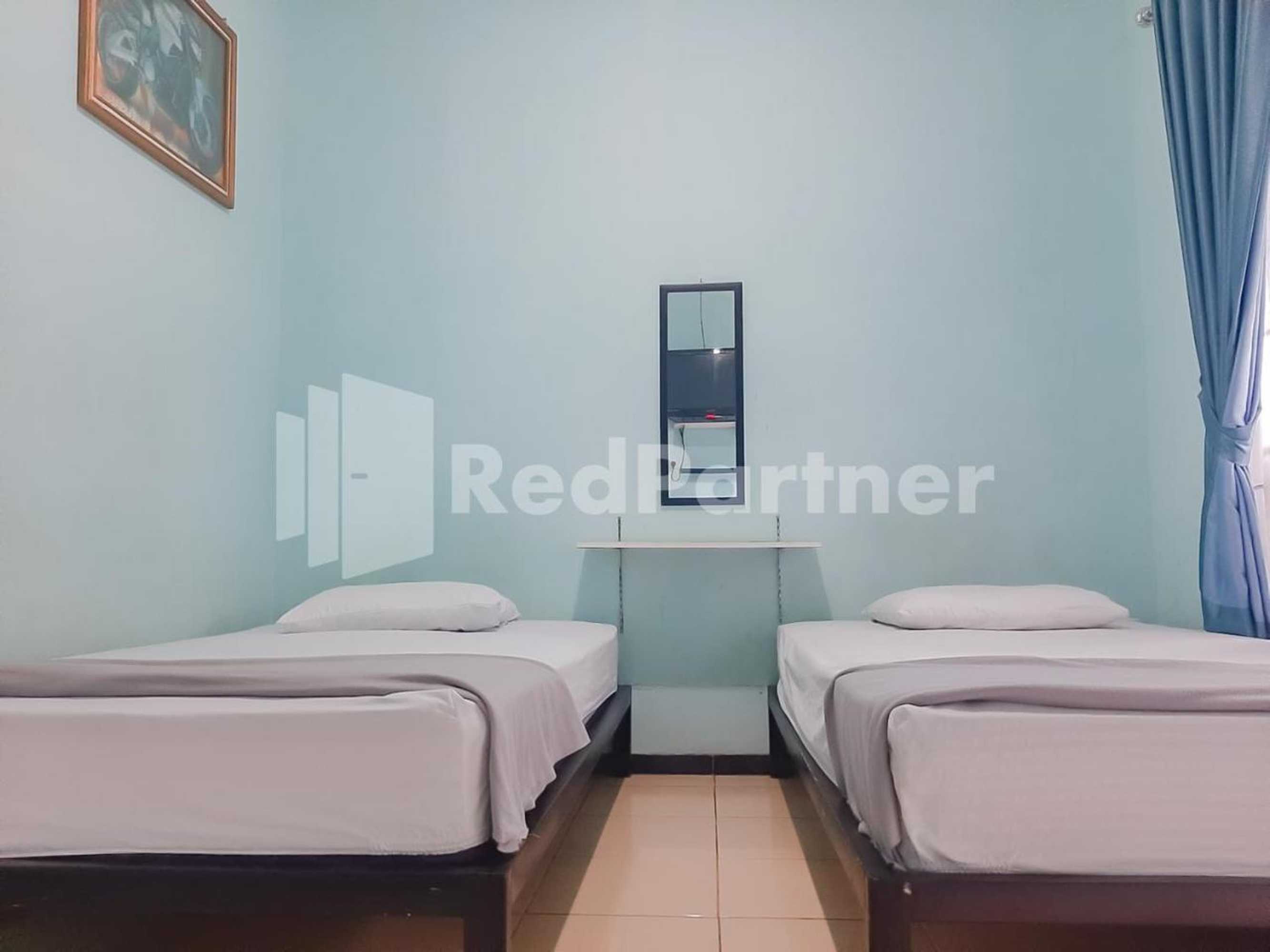 Gift card for Syariah Safar Guest House Mitra Reddoorz