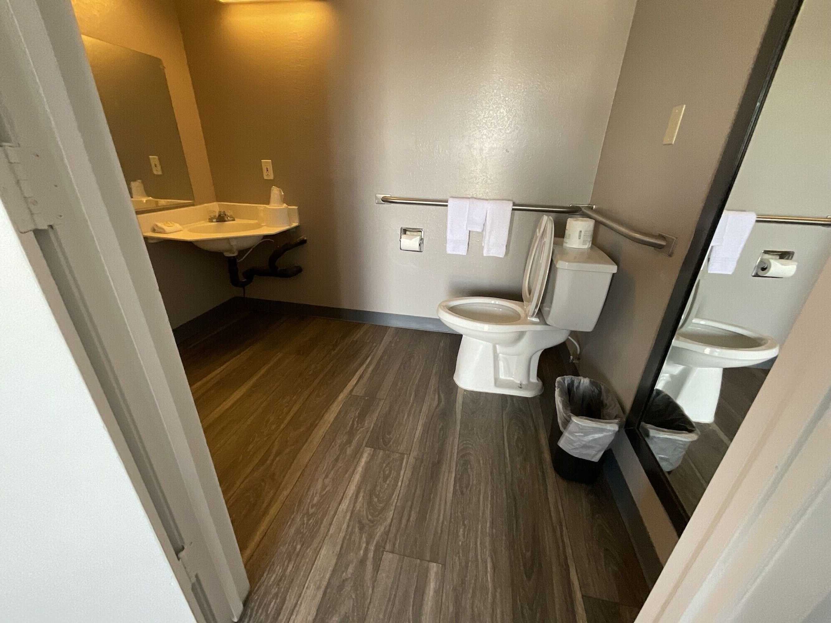 Gift card for Motel 6 Ely, NV