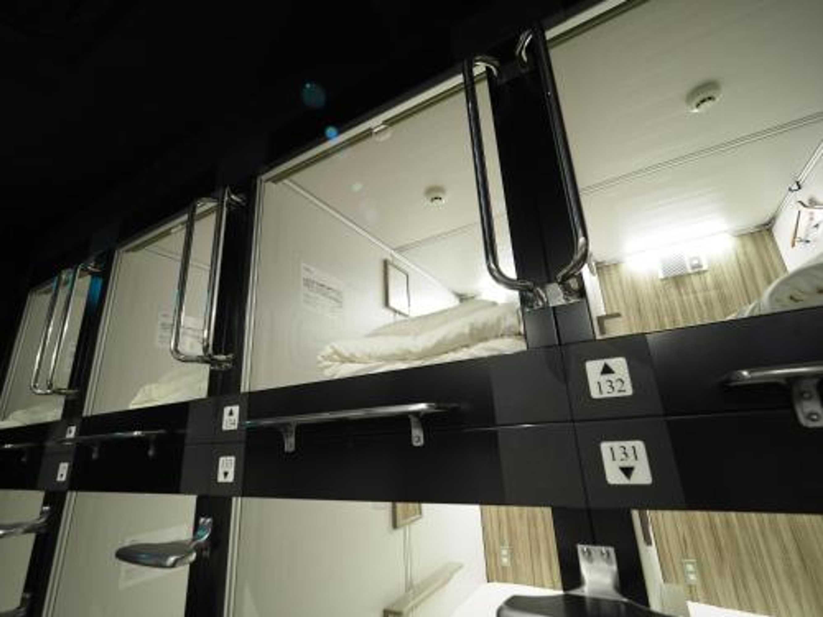Gift card for Leo YU Capsule Hotel Nishi Funabashi Gift card for Leo YU Capsule Hotel Nishi Funabashi