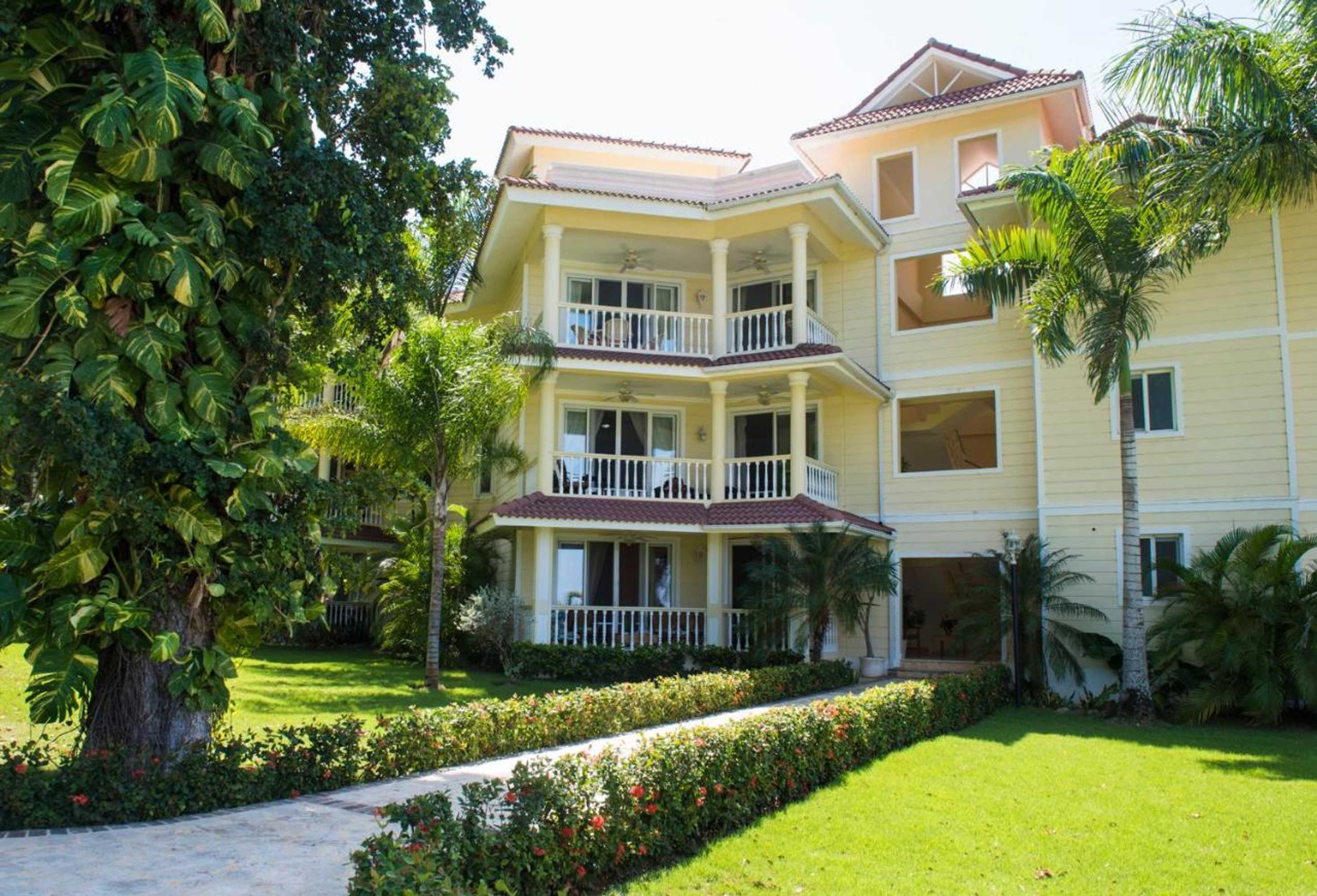 Gift card for Hispaniola Beachfront Penthouse
