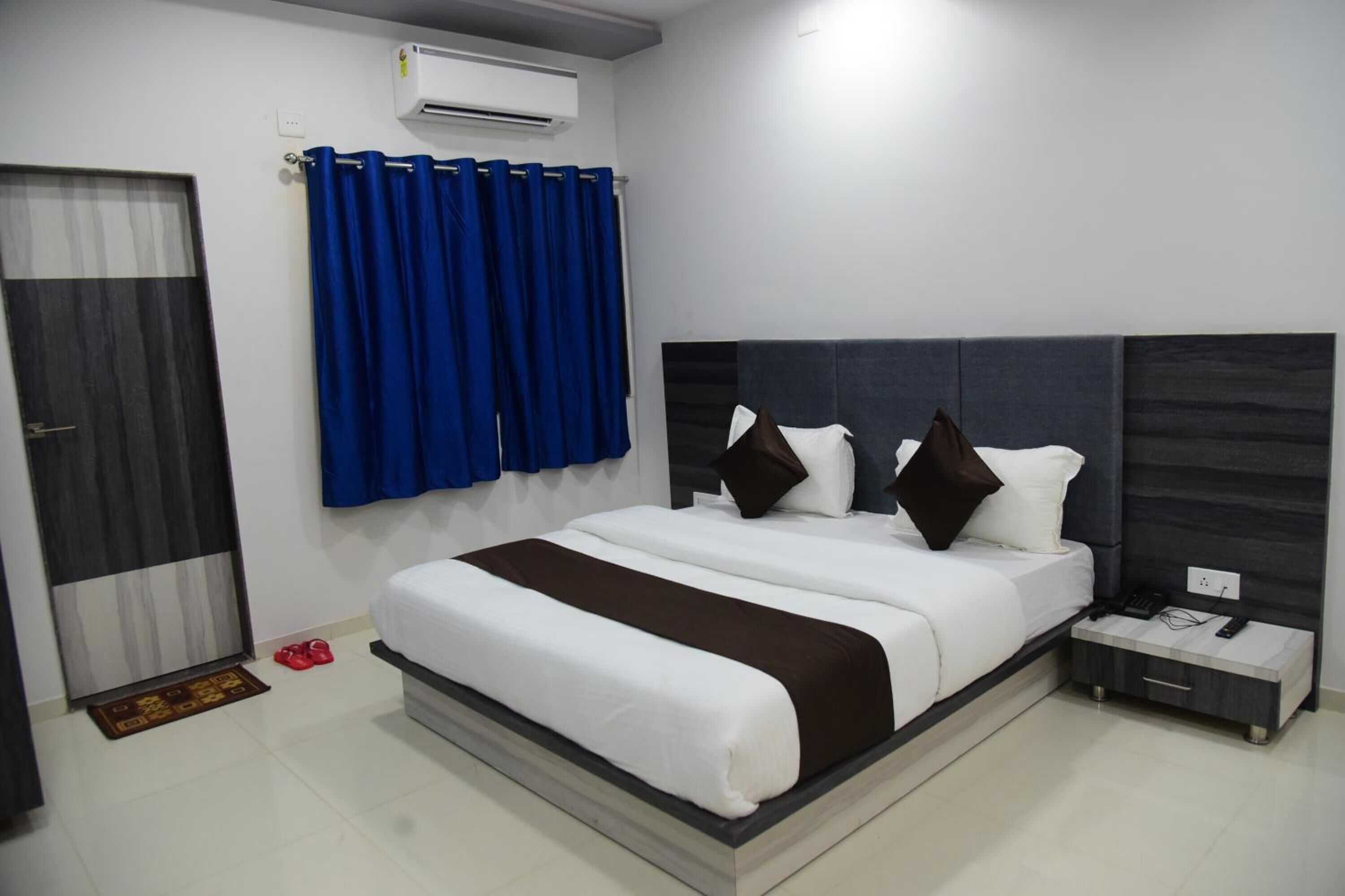 Gift card for Hotel Savera Palace Gift card for Hotel Savera Palace