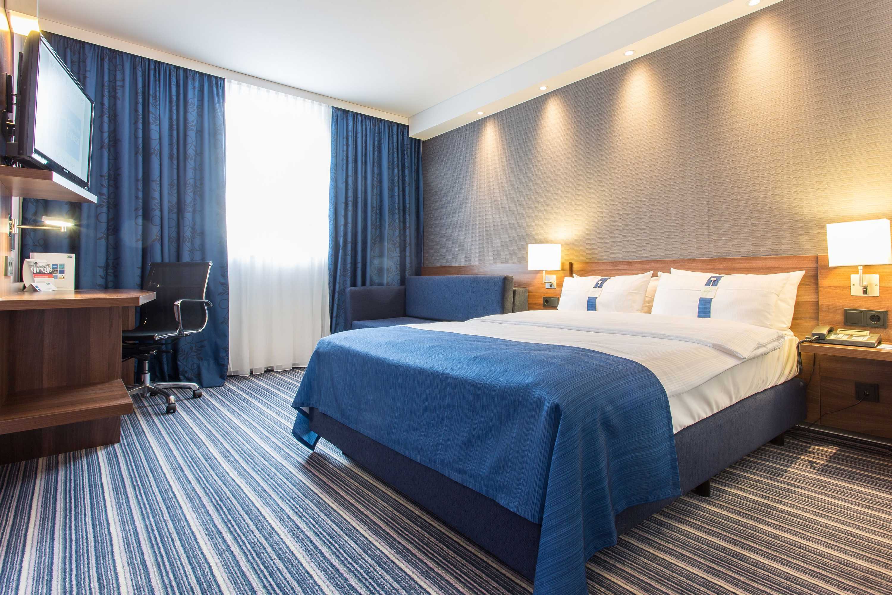 Gift card for Holiday Inn Express Neunkirchen by Ihg Gift card for Holiday Inn Express Neunkirchen by Ihg