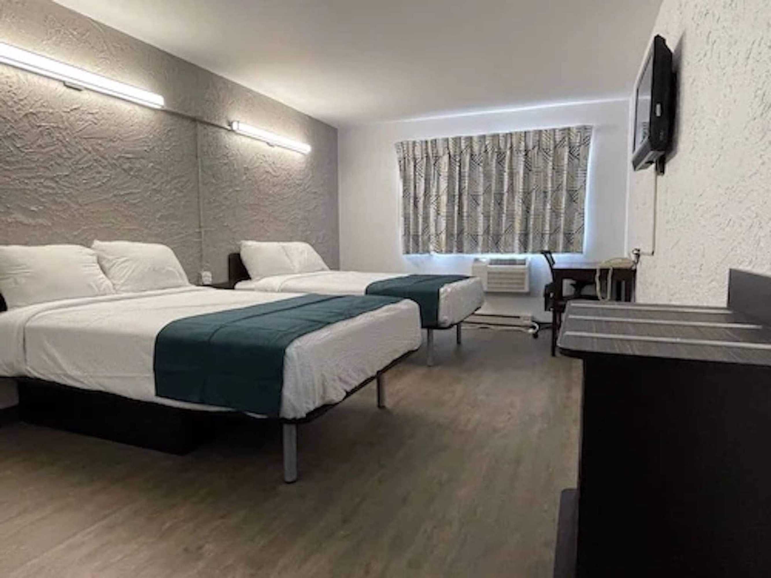 Gift card for Motel 6 Green Bay, WI - Lambeau