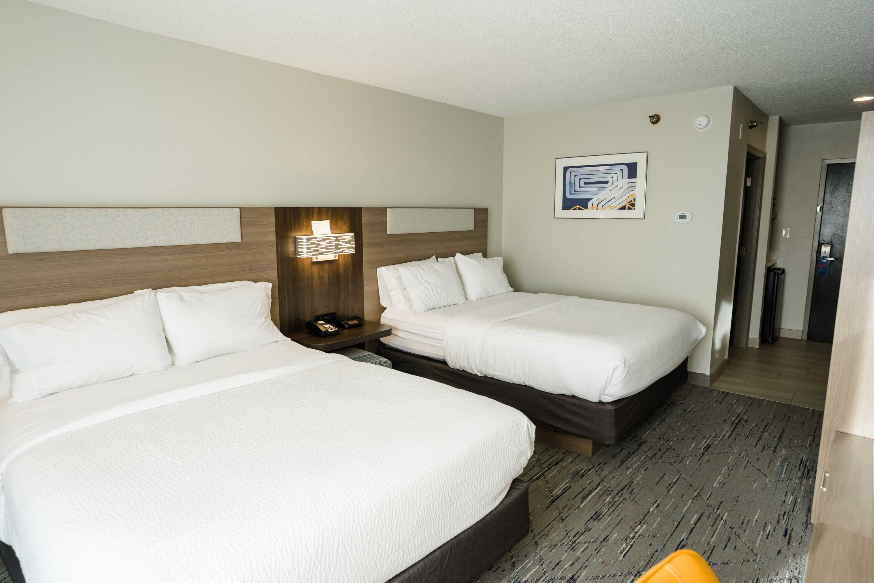 Gift card for Holiday Inn Express & Suites Knoxville-North-I-75 Exit 112 by Ihg Gift card for Holiday Inn Express & Suites Knoxville-North-I-75 Exit 112 by Ihg
