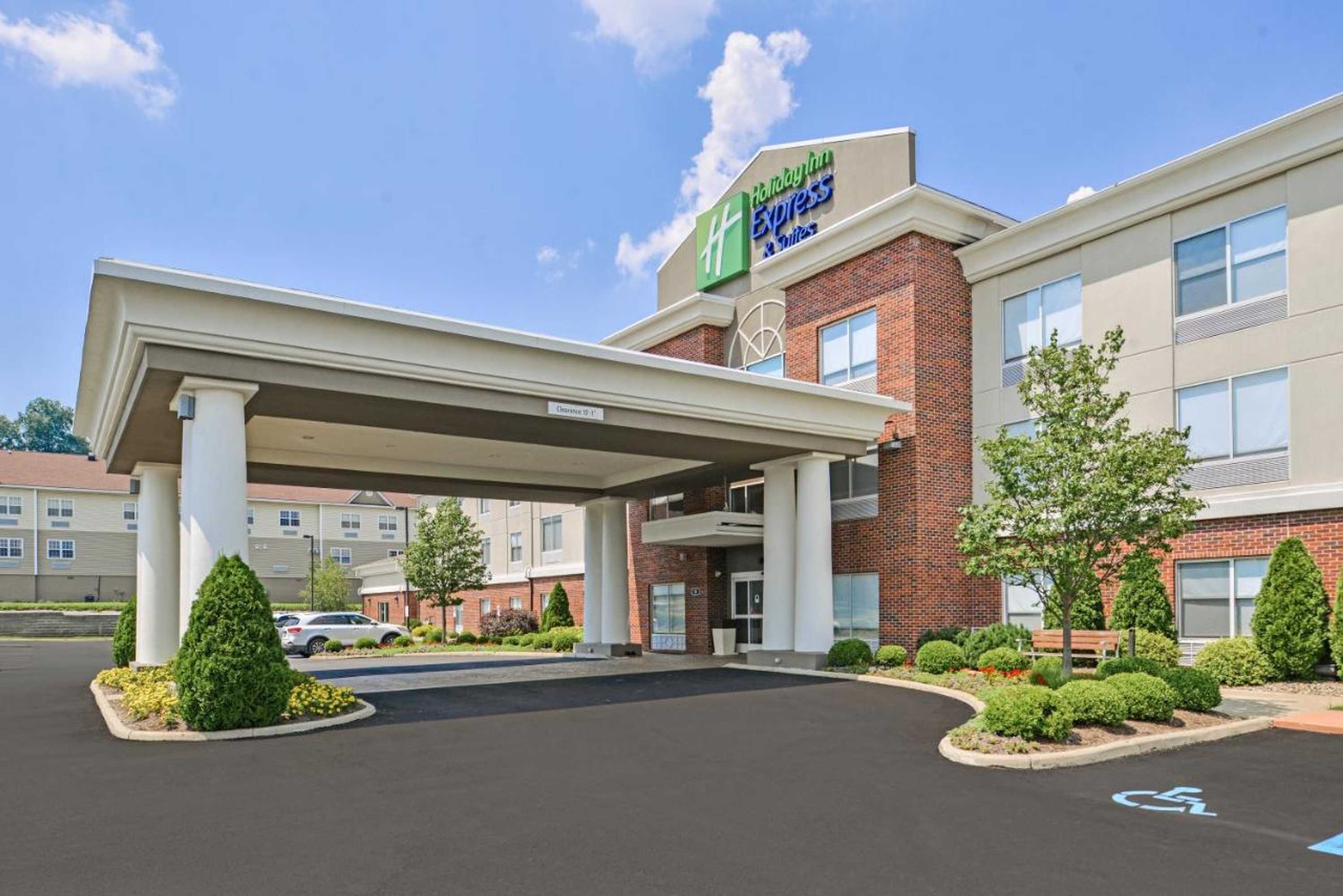 Gift card for Holiday Inn Express & Suites Parkersburg-Mineral Wells by Ihg