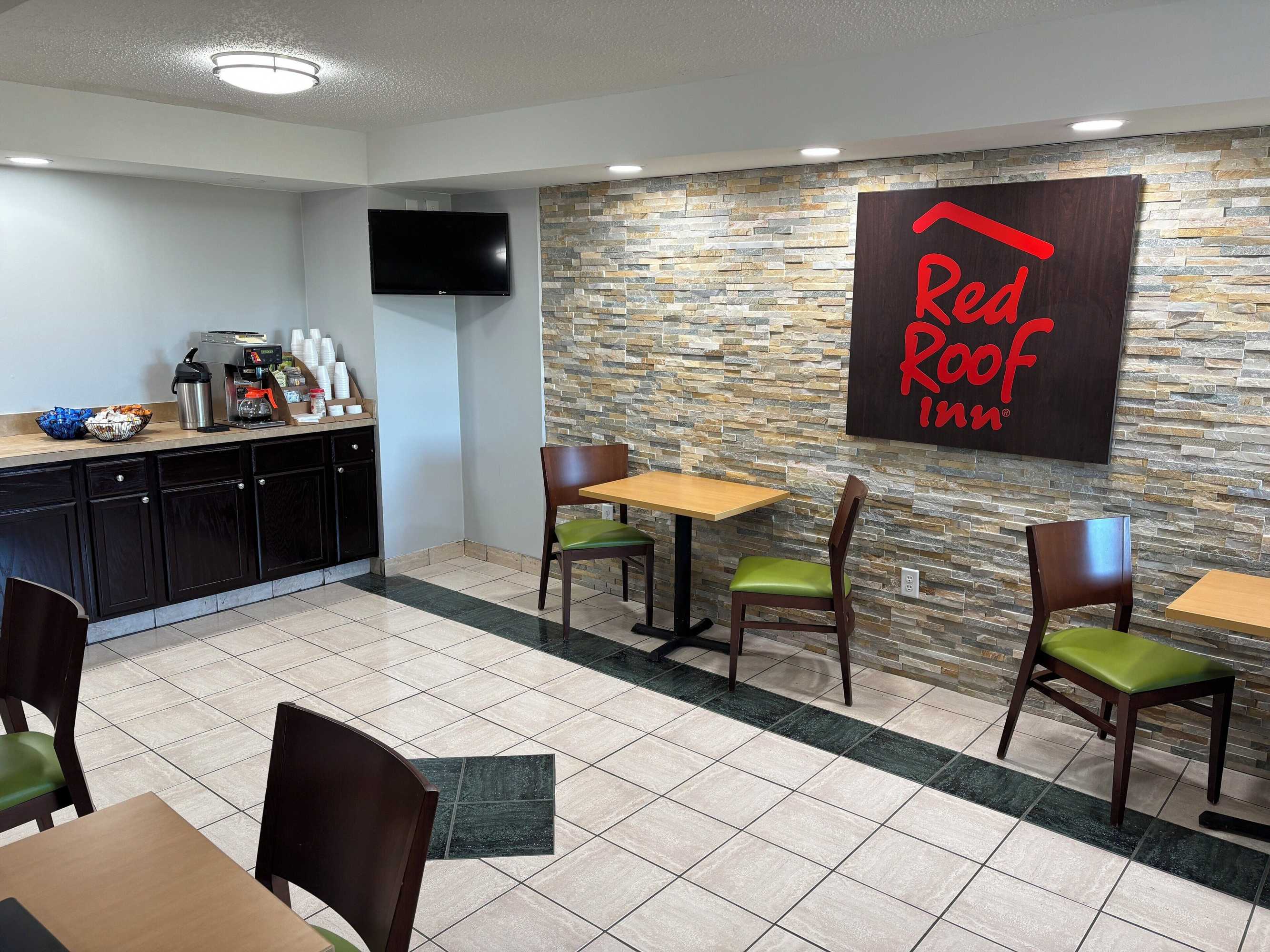Gift card for Hometowne Studios by Red Roof Hagerstown - Williamsport, MD Gift card for Hometowne Studios by Red Roof Hagerstown - Williamsport, MD