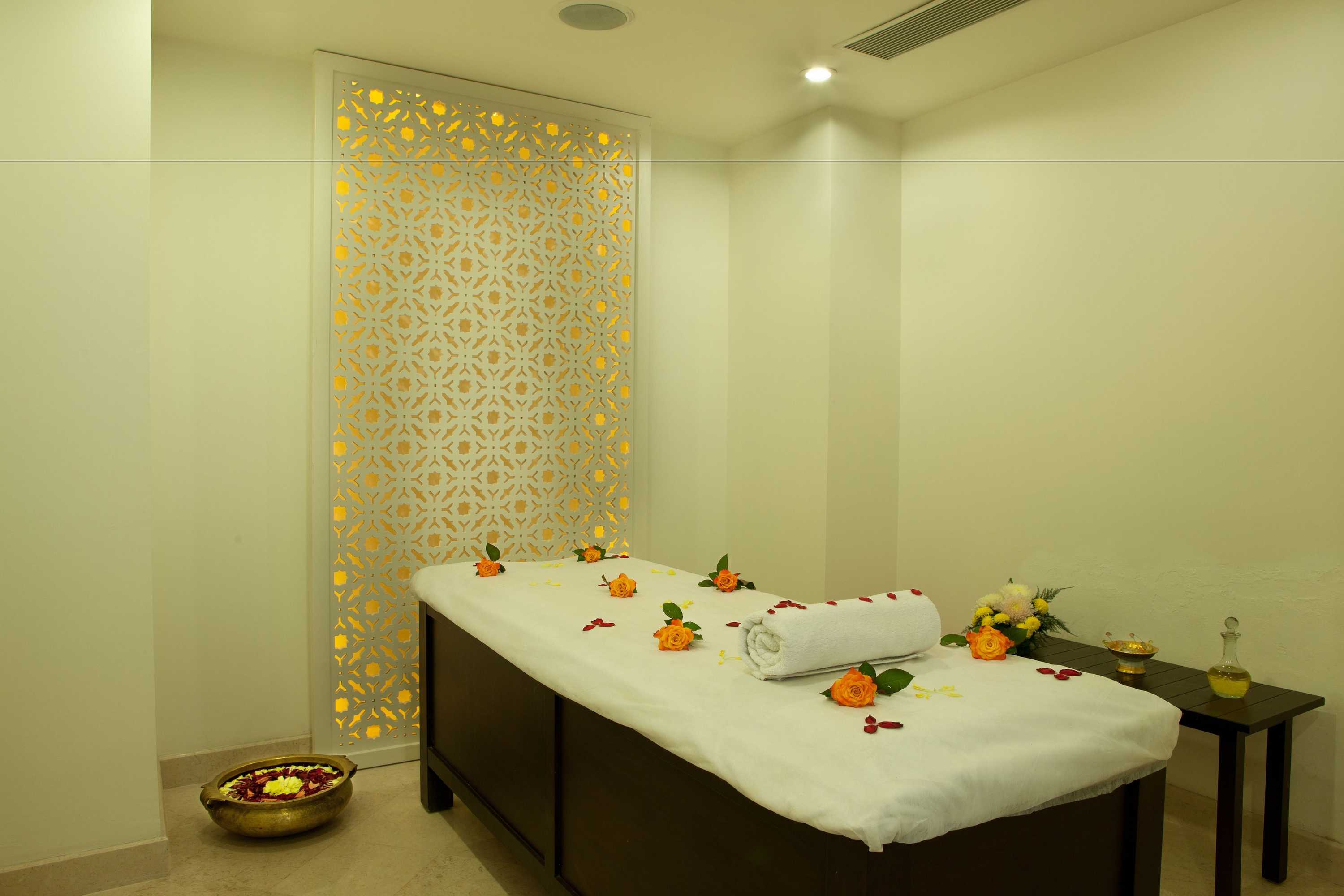 Gift card for Lemon Tree Hotel Chennai Gift card for Lemon Tree Hotel Chennai