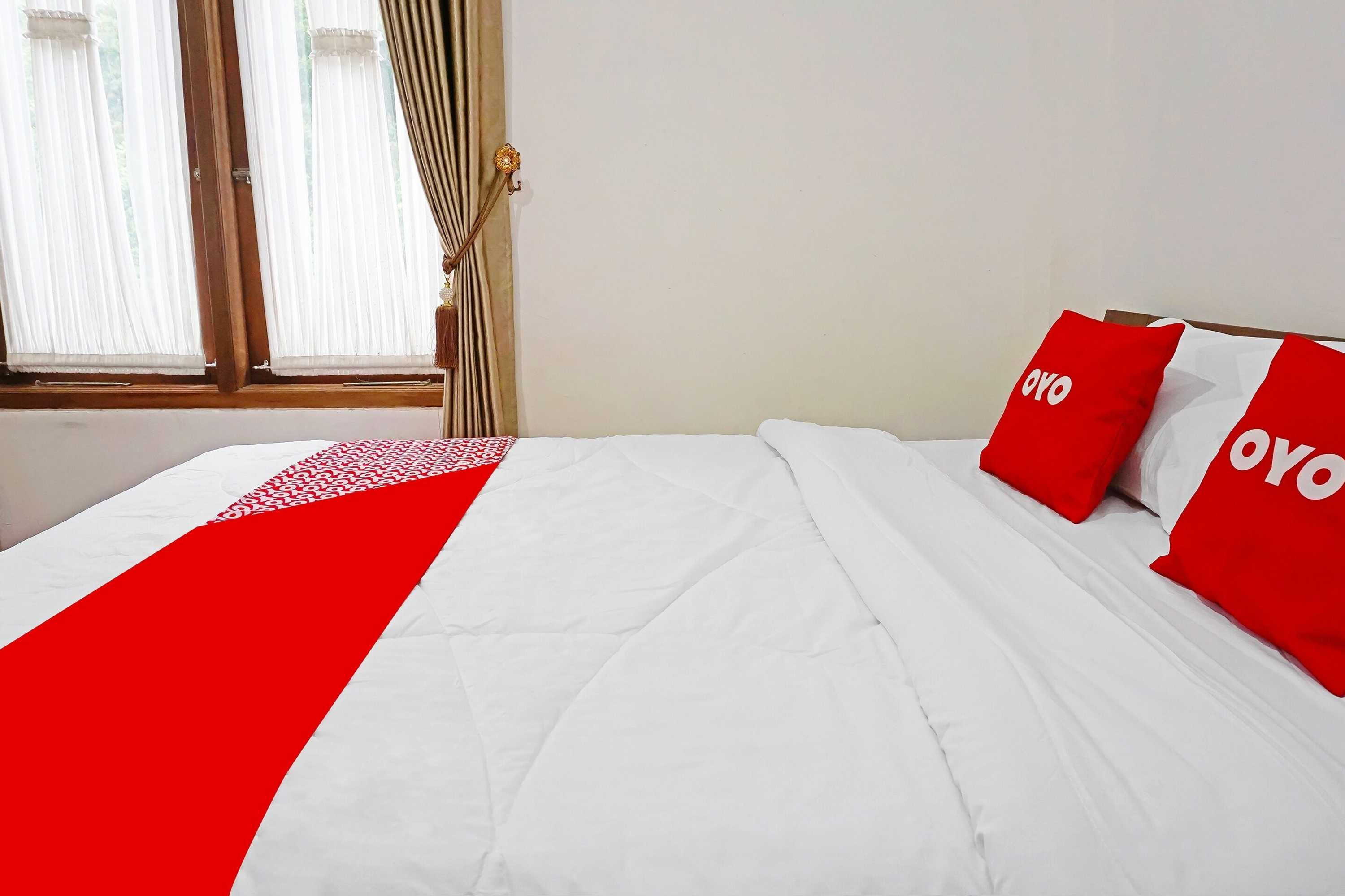 Gift card for Oyo Life 91571 Hotel Ss Bukit Cemara Syariah