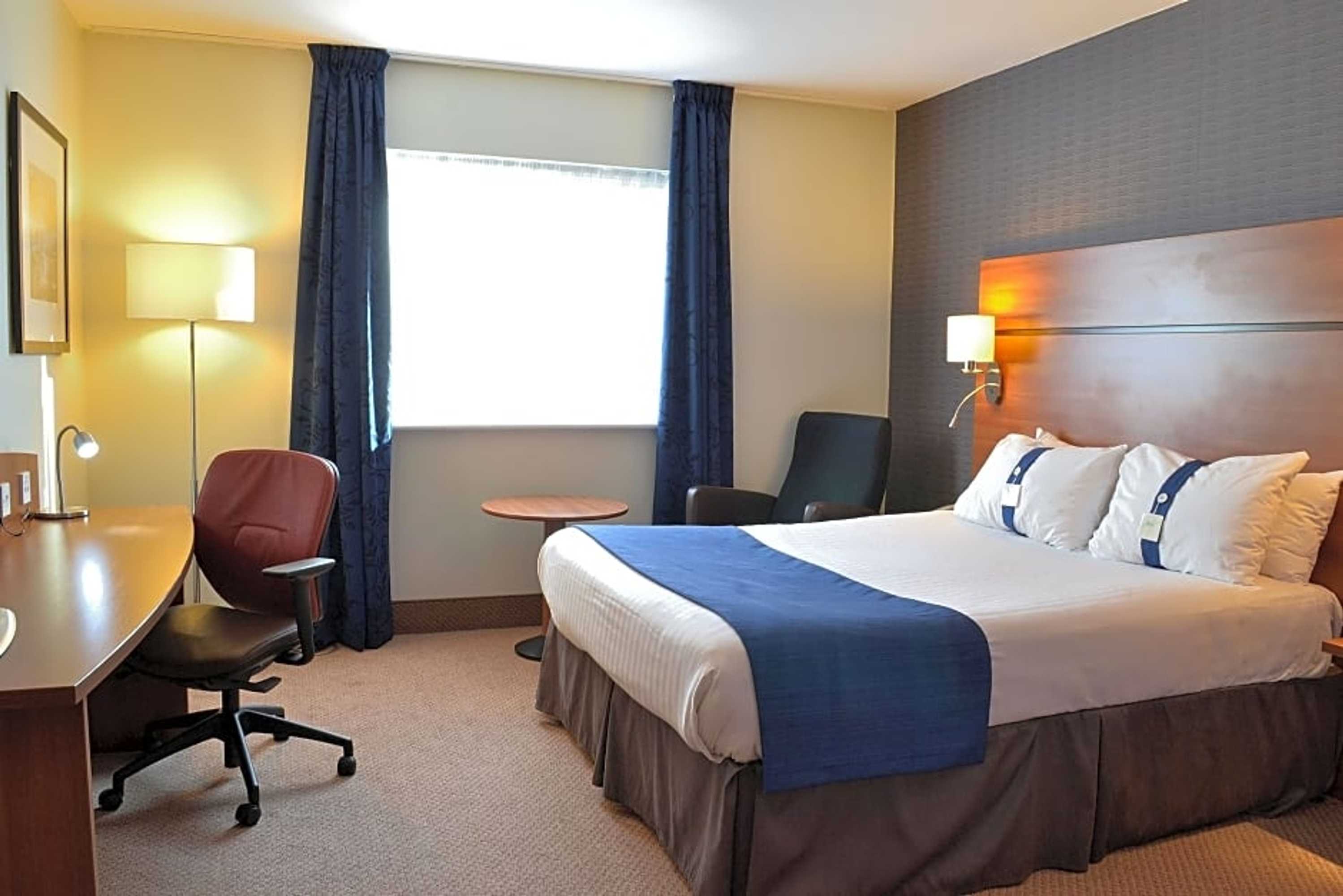 Gift card for Holiday Inn Express Braintree by Ihg Gift card for Holiday Inn Express Braintree by Ihg