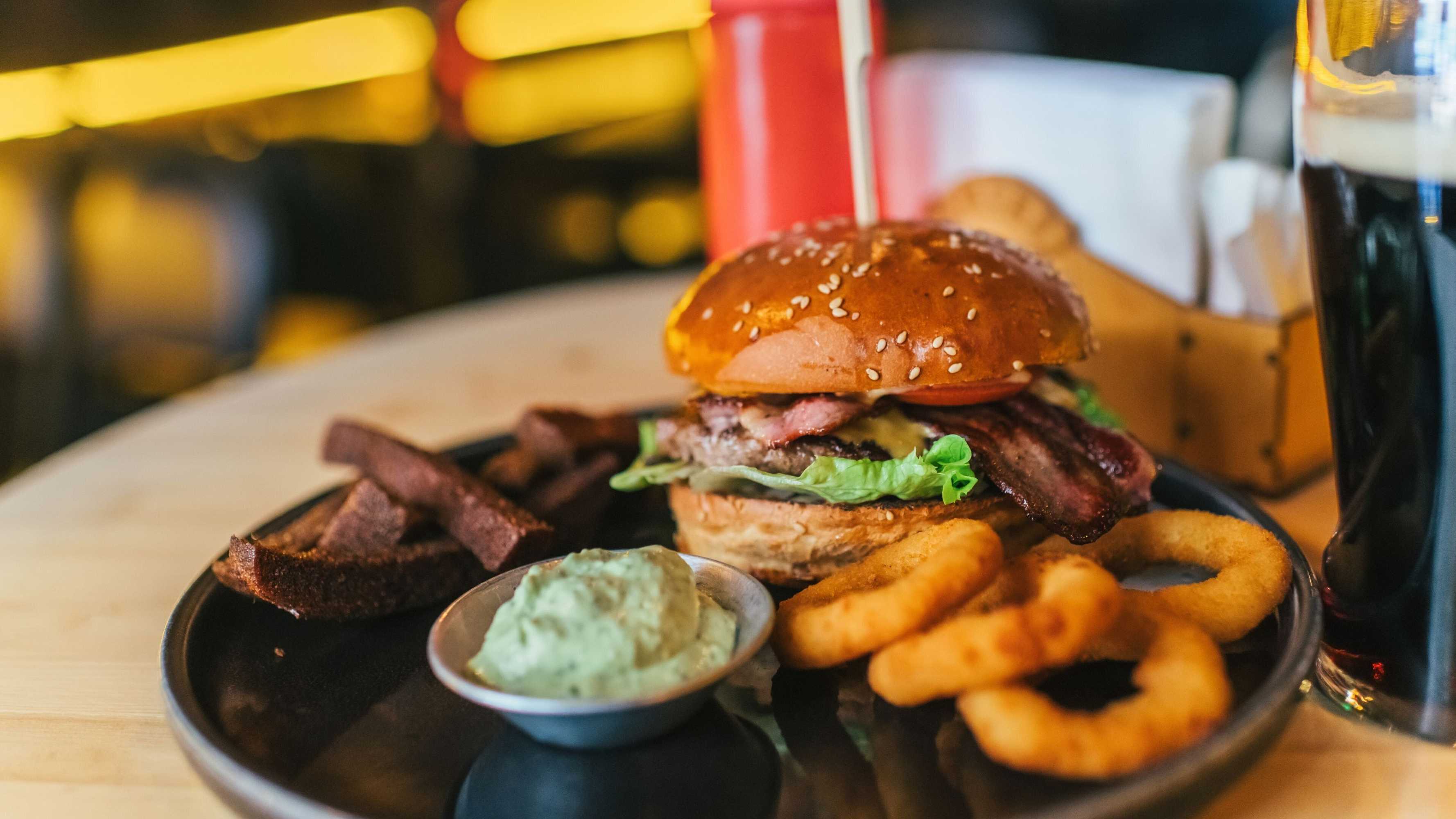 Gift card for Holiday Inn Express Swindon City Centre by Ihg Gift card for Holiday Inn Express Swindon City Centre by Ihg