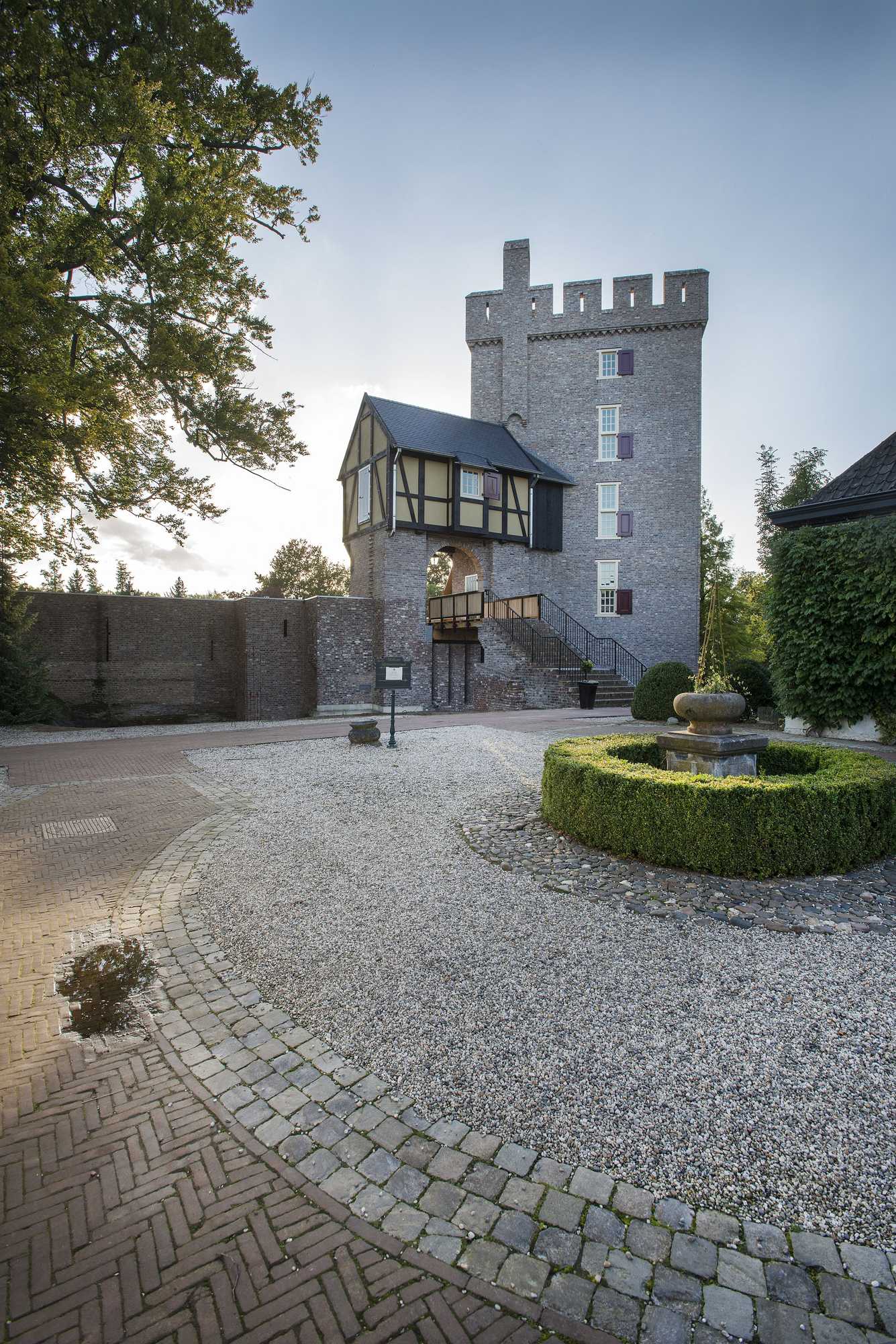 Gift card for Romantik Hotel Kasteel Daelenbroeck Gift card for Romantik Hotel Kasteel Daelenbroeck