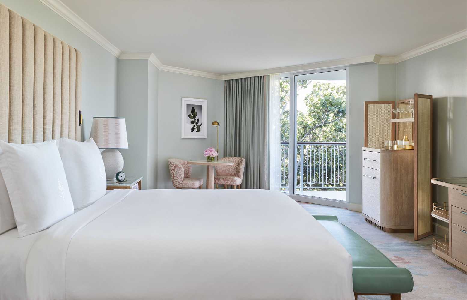 Gift card for Four Seasons Resort Palm Beach Gift card for Four Seasons Resort Palm Beach