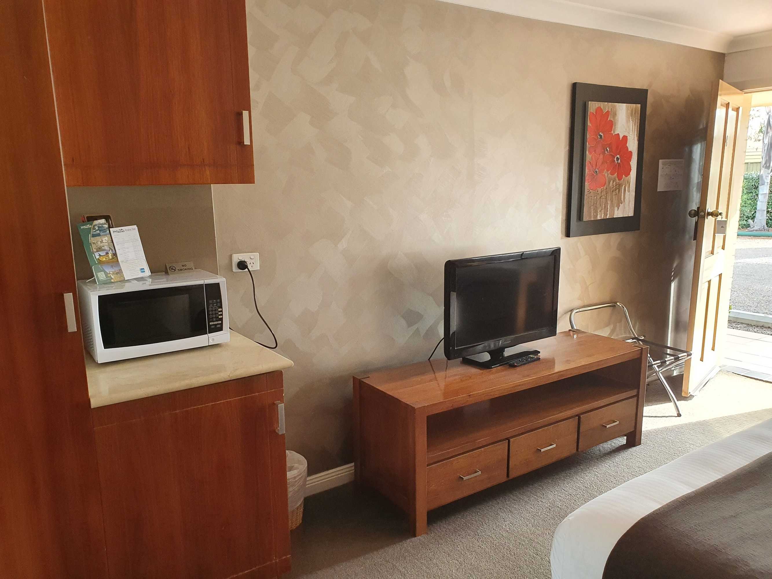 Gift card for The Aston Motel - Tamworth Gift card for The Aston Motel - Tamworth