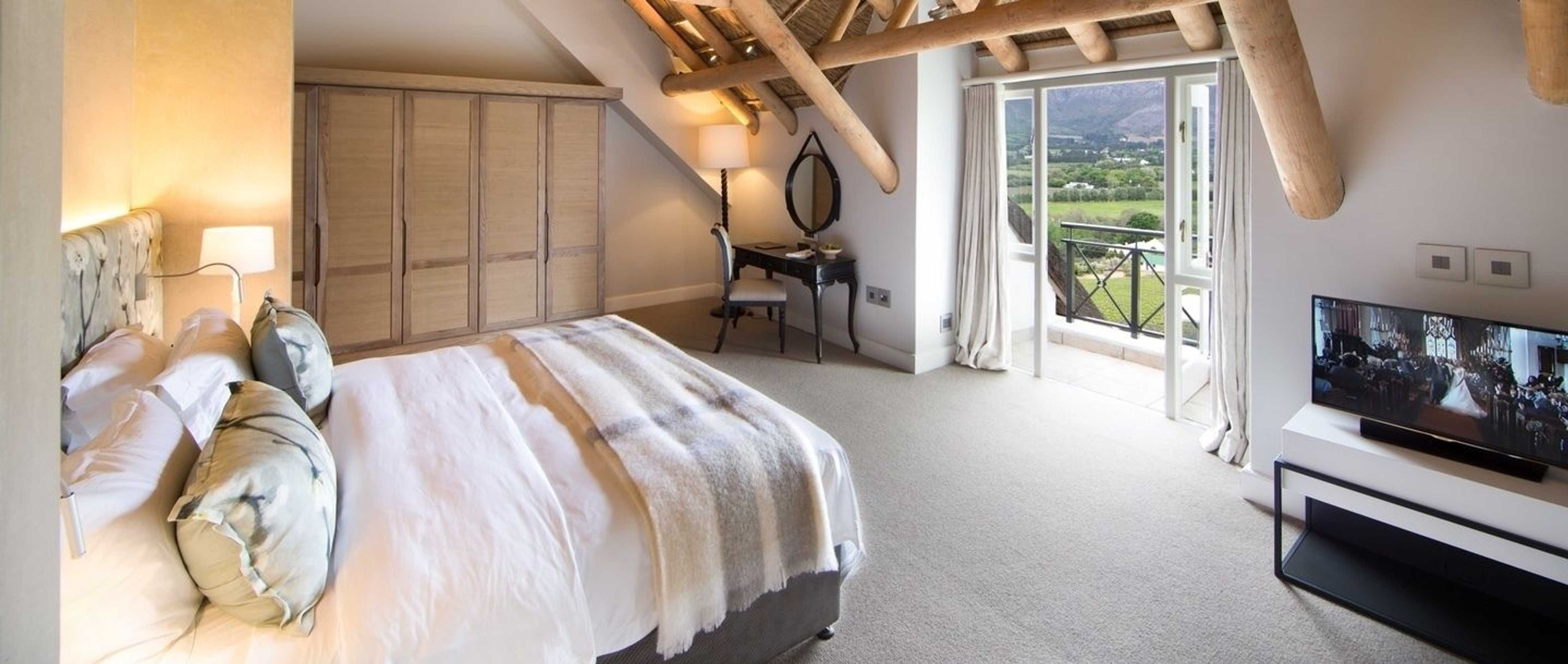 Gift card for Mont Rochelle Hotel & Vineyard Gift card for Mont Rochelle Hotel & Vineyard