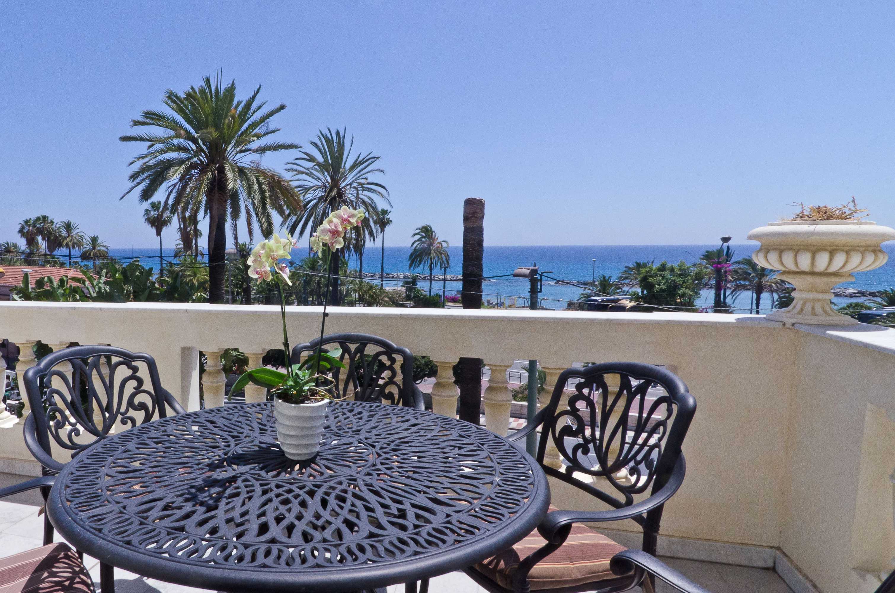 Gift card for Hotel De Paris Sanremo Gift card for Hotel De Paris Sanremo