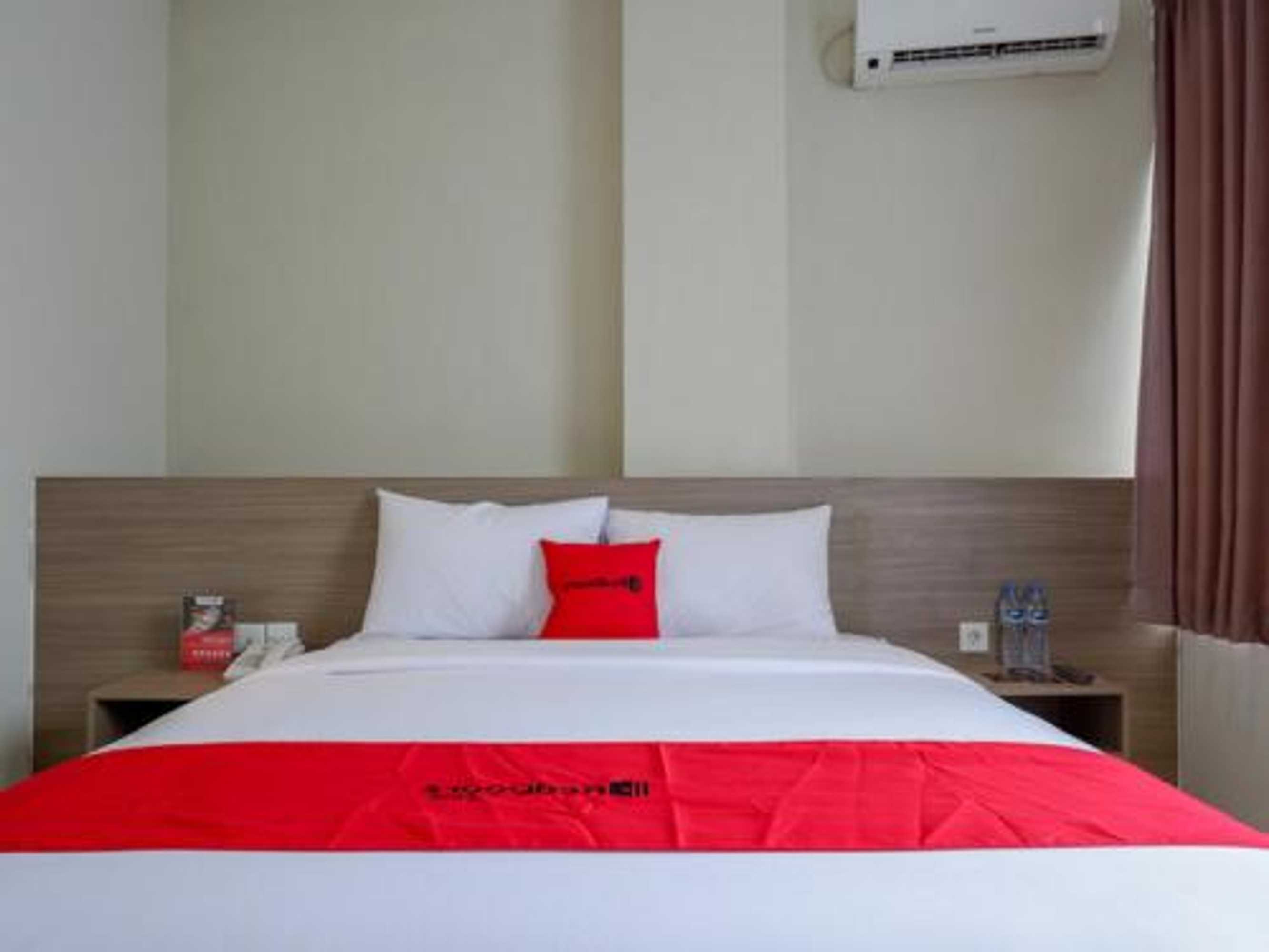 Gift card for Reddoorz Near Exit Tol Banyumanik 2 Gift card for Reddoorz Near Exit Tol Banyumanik 2