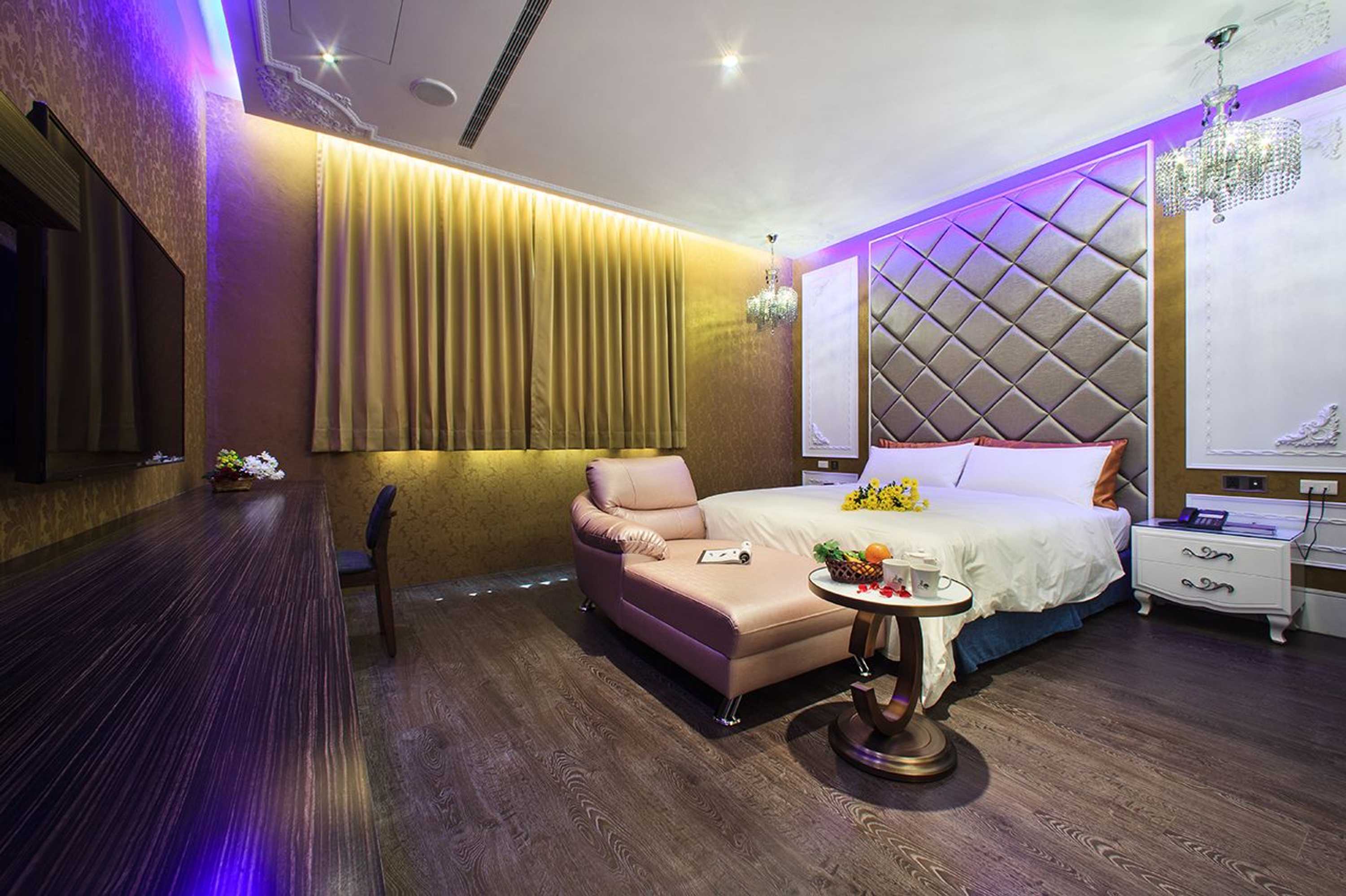 Gift card for Chen He Spa Motel Gift card for Chen He Spa Motel