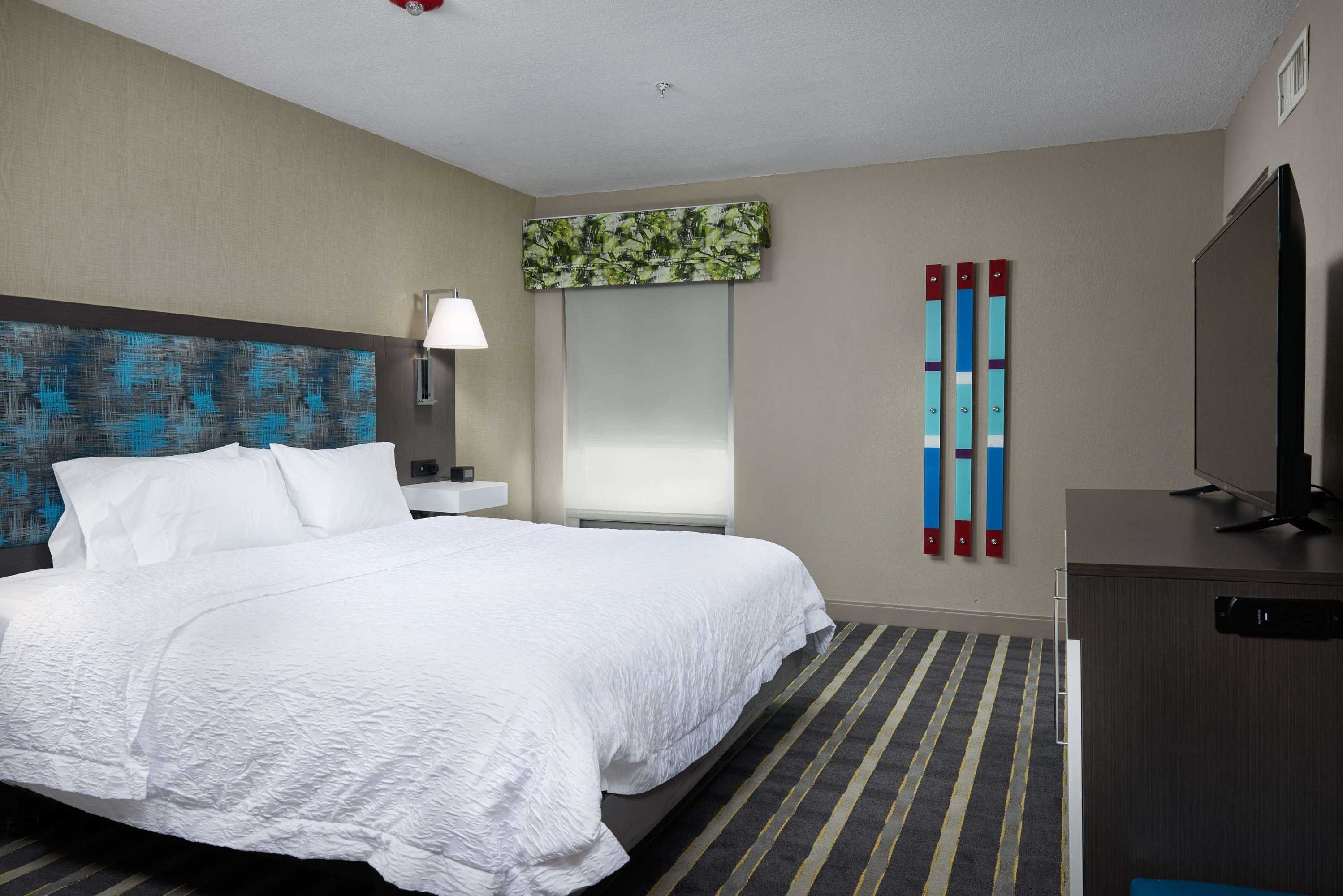 Gift card for Hampton Inn by Hilton Eagle Pass Gift card for Hampton Inn by Hilton Eagle Pass