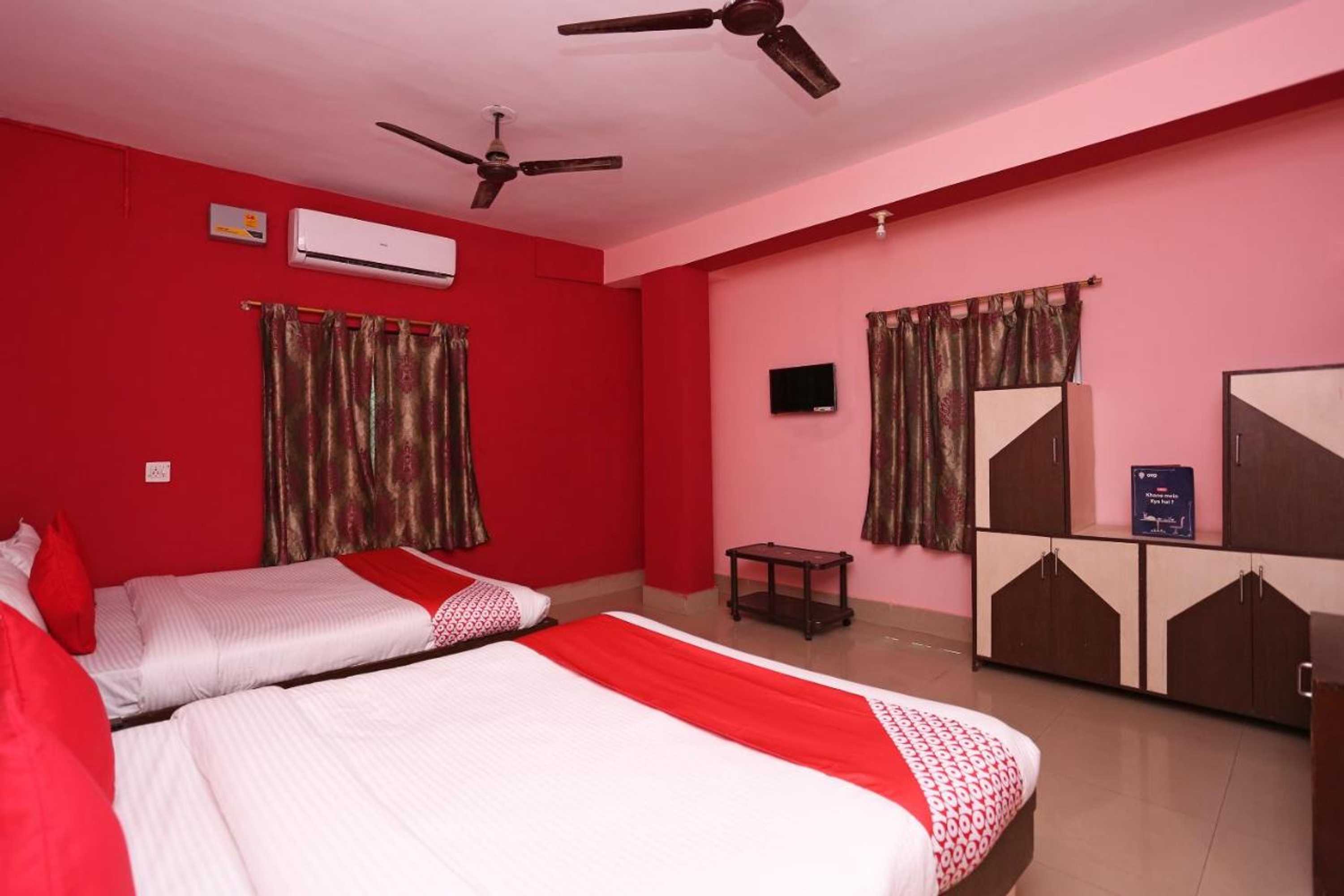Gift card for Oyo 13624 Kapoors Plaza Guest House