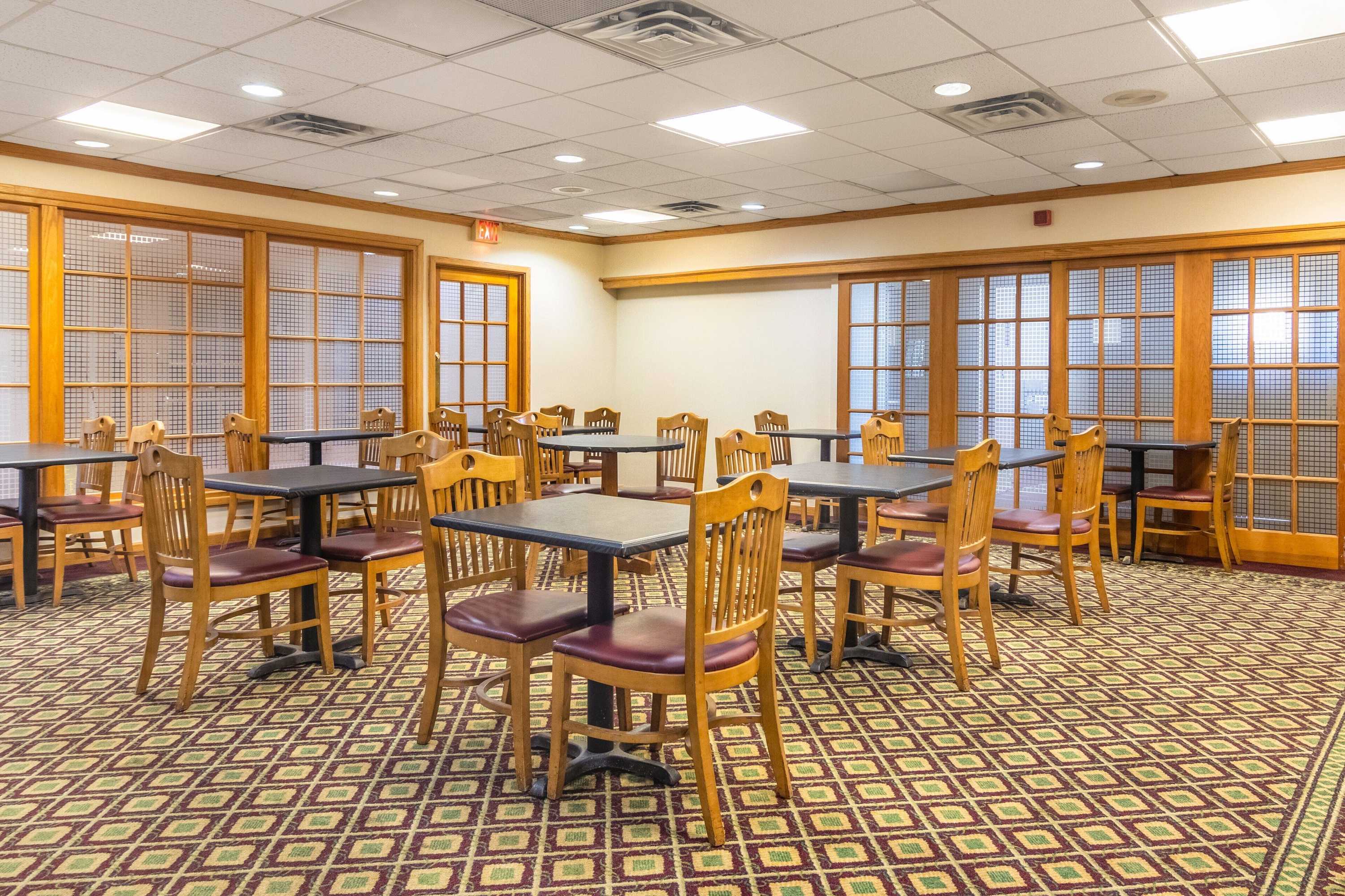Gift card for Red Roof Inn Ashtabula - Austinburg Gift card for Red Roof Inn Ashtabula - Austinburg