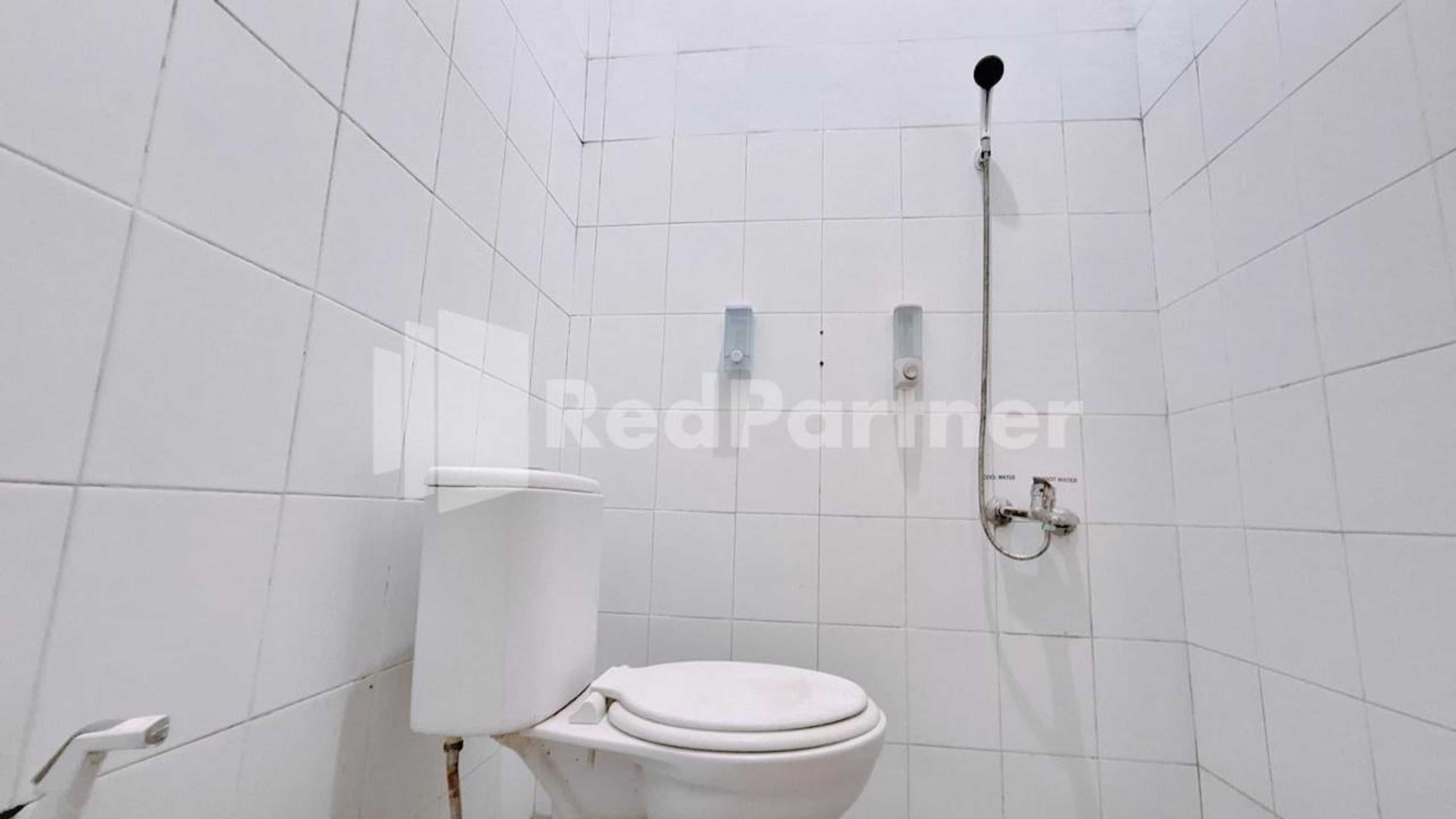 Gift card for Calida Hotel Mitra Reddoorz Near Alun Alun Wonosari