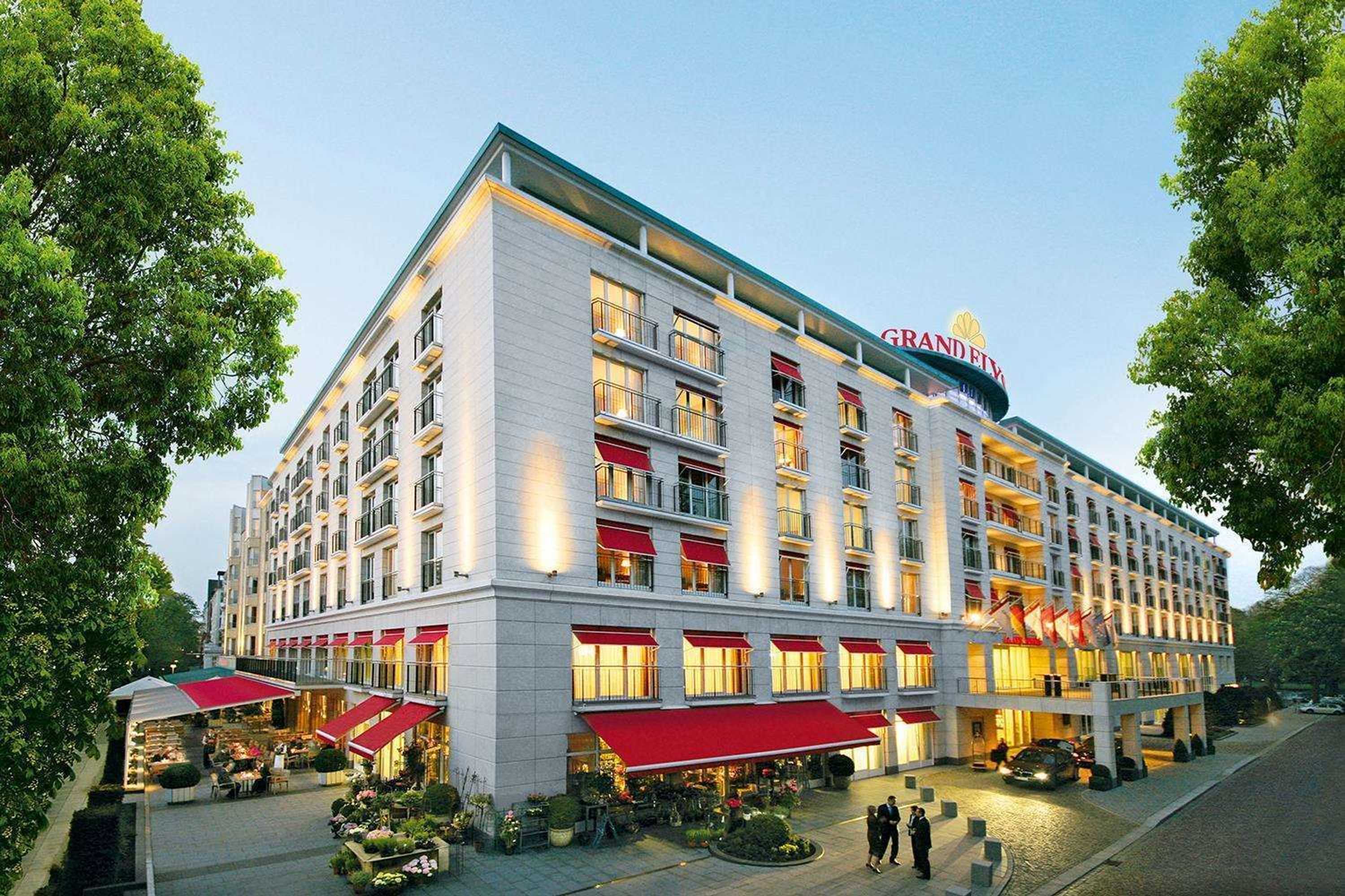 Gift card for Grand Elysee Hamburg Gift card for Grand Elysee Hamburg