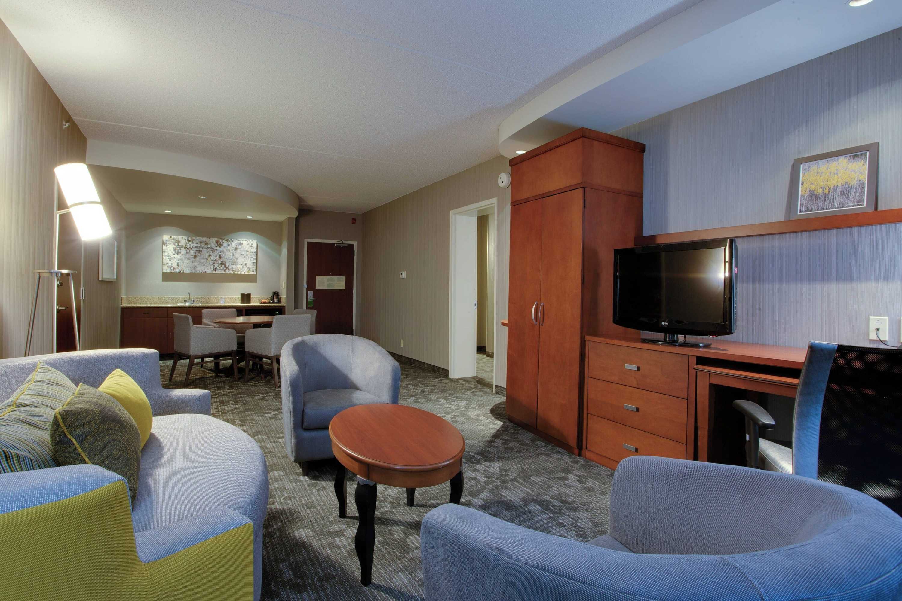 Gift card for Courtyard by Marriott Republic Aprt Long Island/farmingdale Gift card for Courtyard by Marriott Republic Aprt Long Island/farmingdale