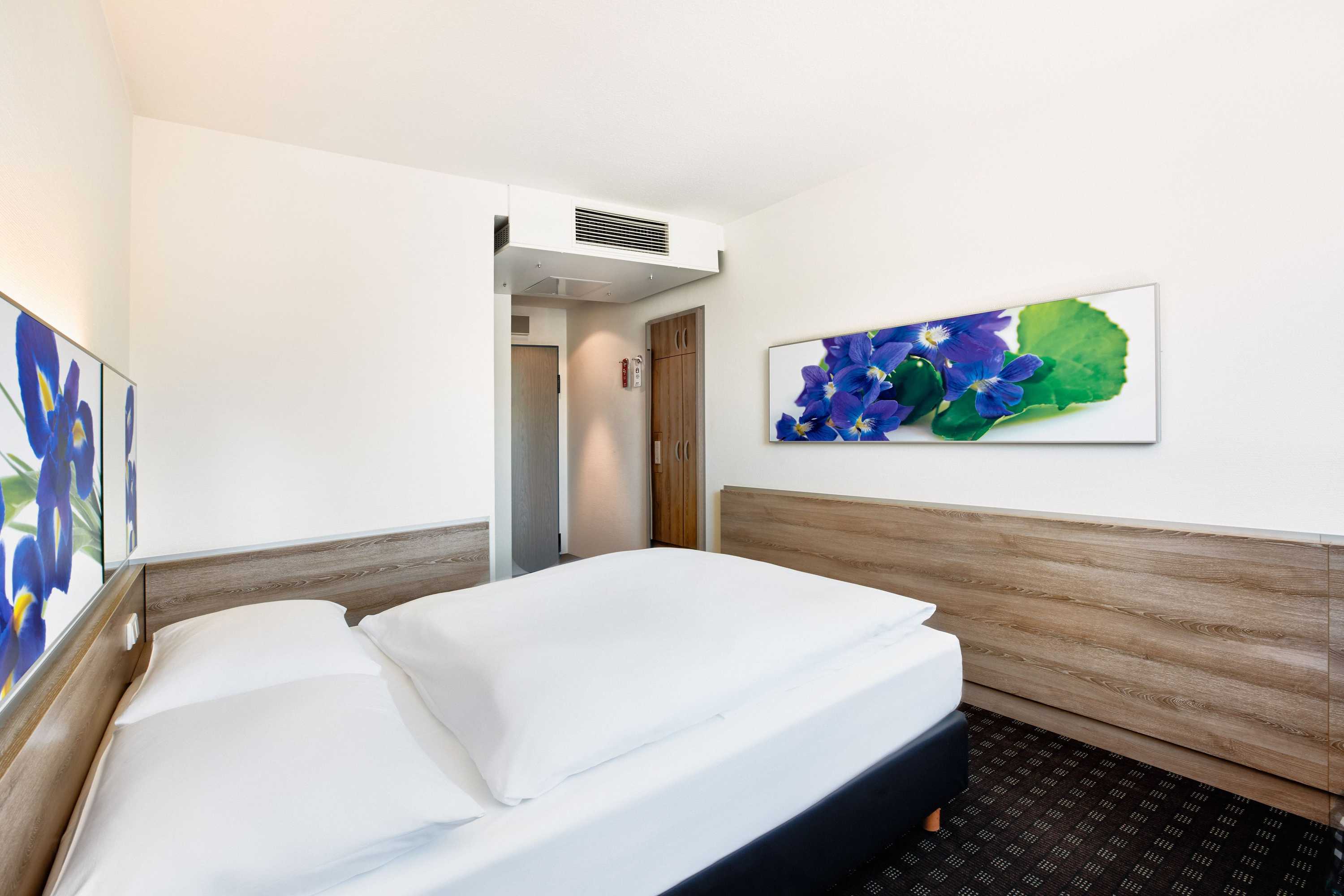 Gift card for H+ Hotel Frankfurt Airport West Gift card for H+ Hotel Frankfurt Airport West