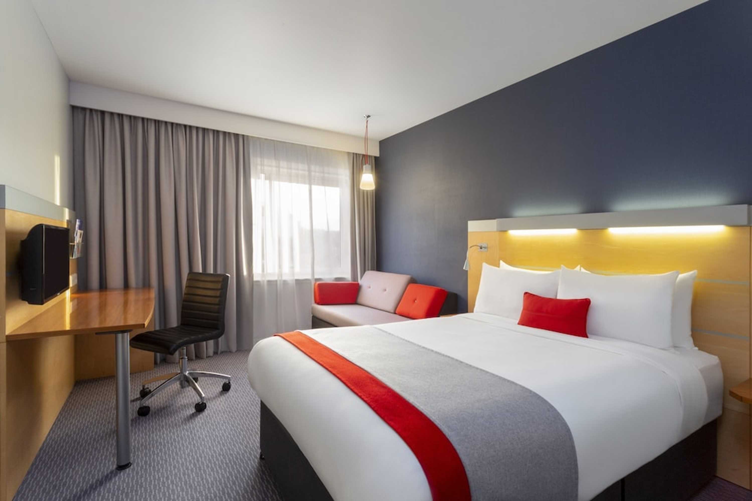 Gift card for Holiday Inn Express Birmingham Redditch by Ihg