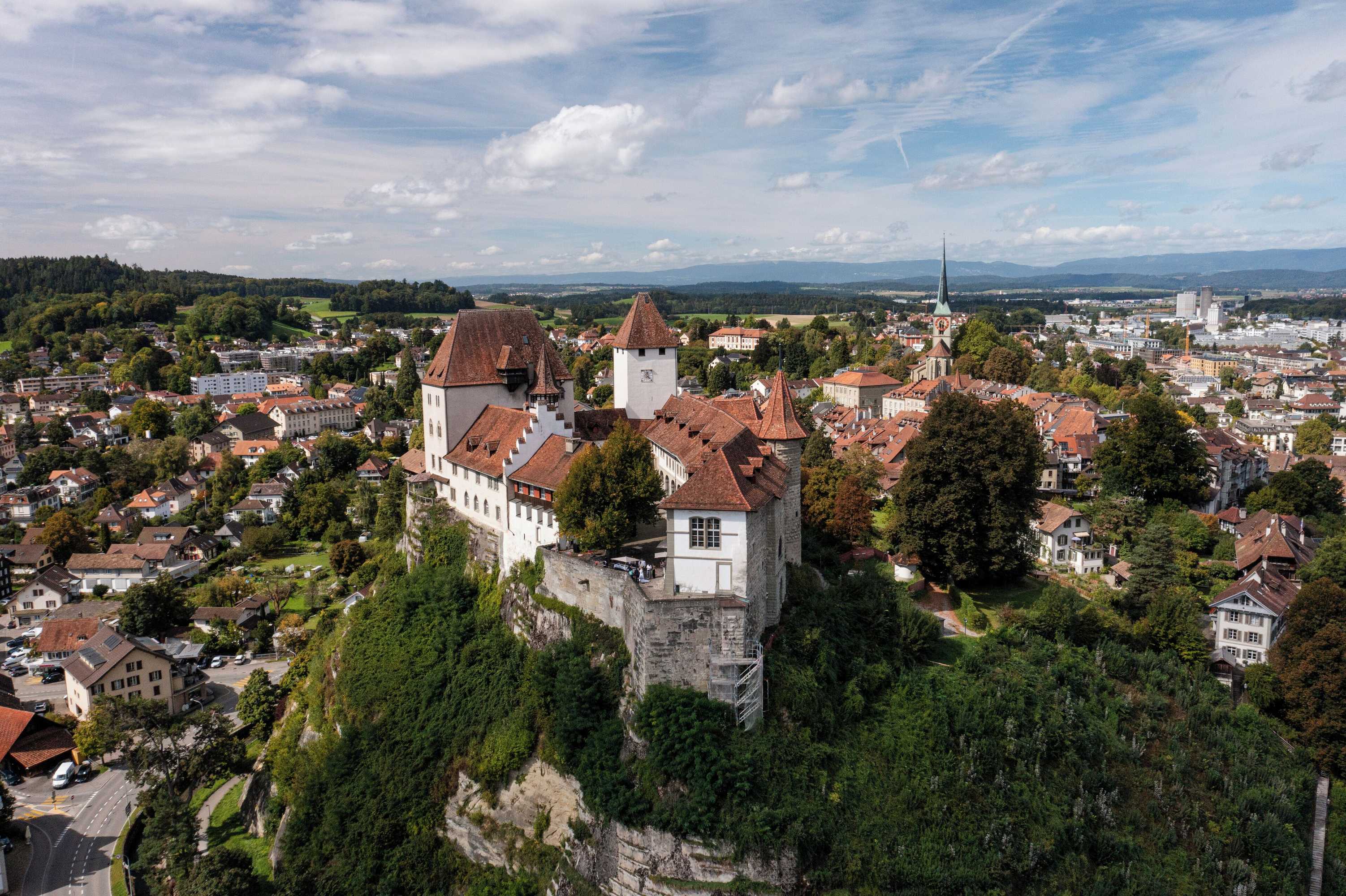 Gift card for Schloss Burgdorf Youth Hostel
