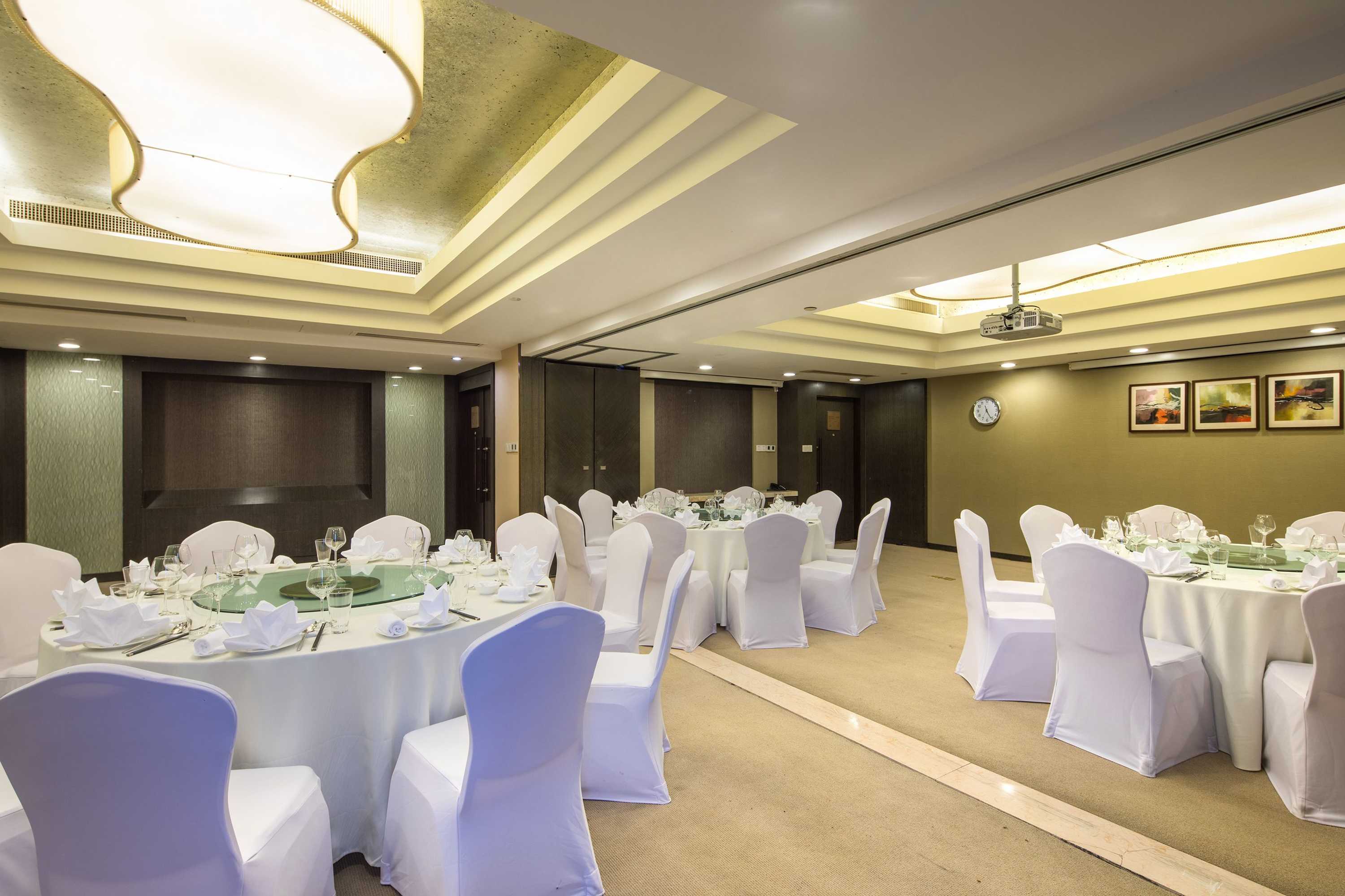 Gift card for Wyndham Grand Plaza Royale Hangzhou Gift card for Wyndham Grand Plaza Royale Hangzhou