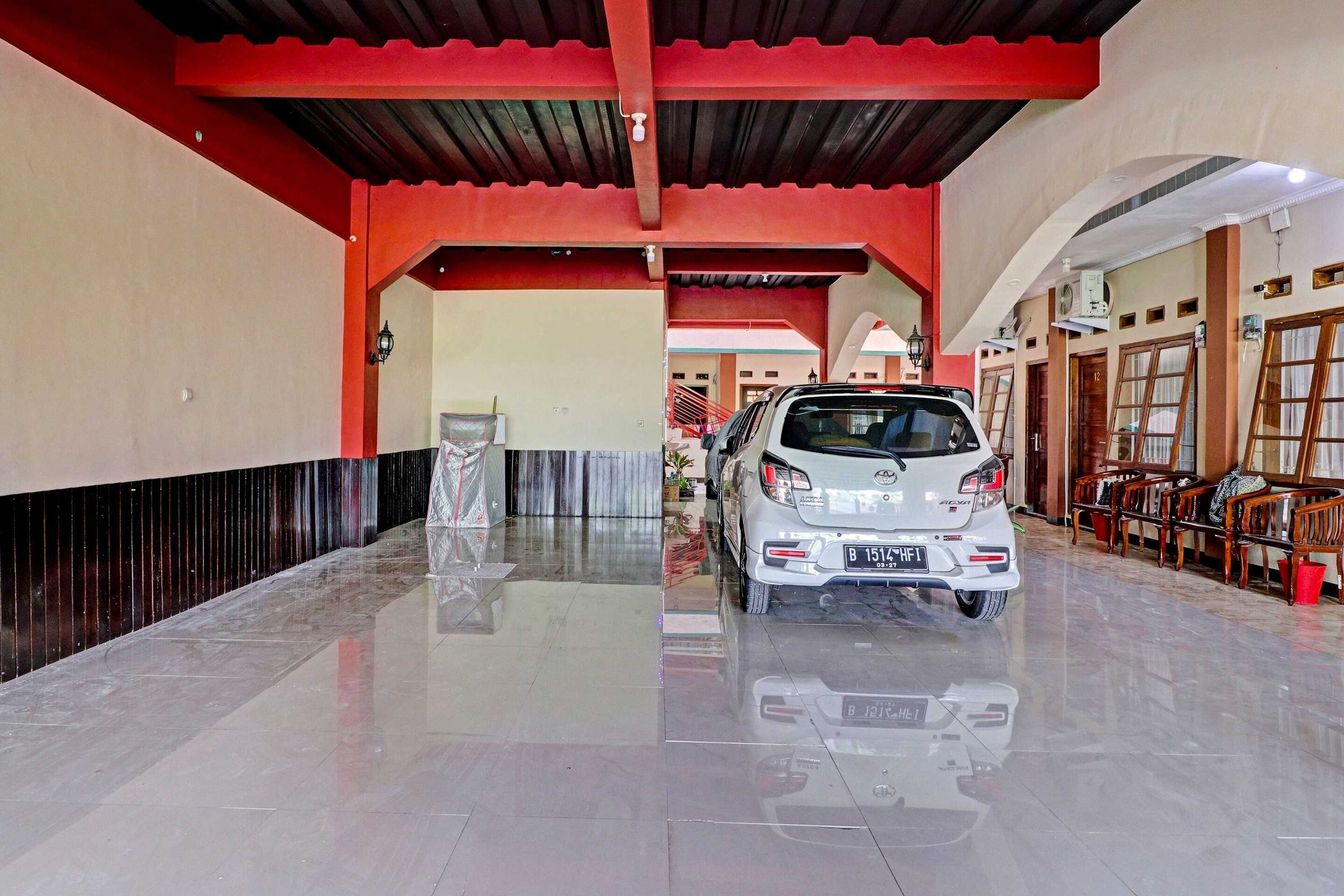 Gift card for Oyo Life 91480 Putridapisa Syariah Gift card for Oyo Life 91480 Putridapisa Syariah