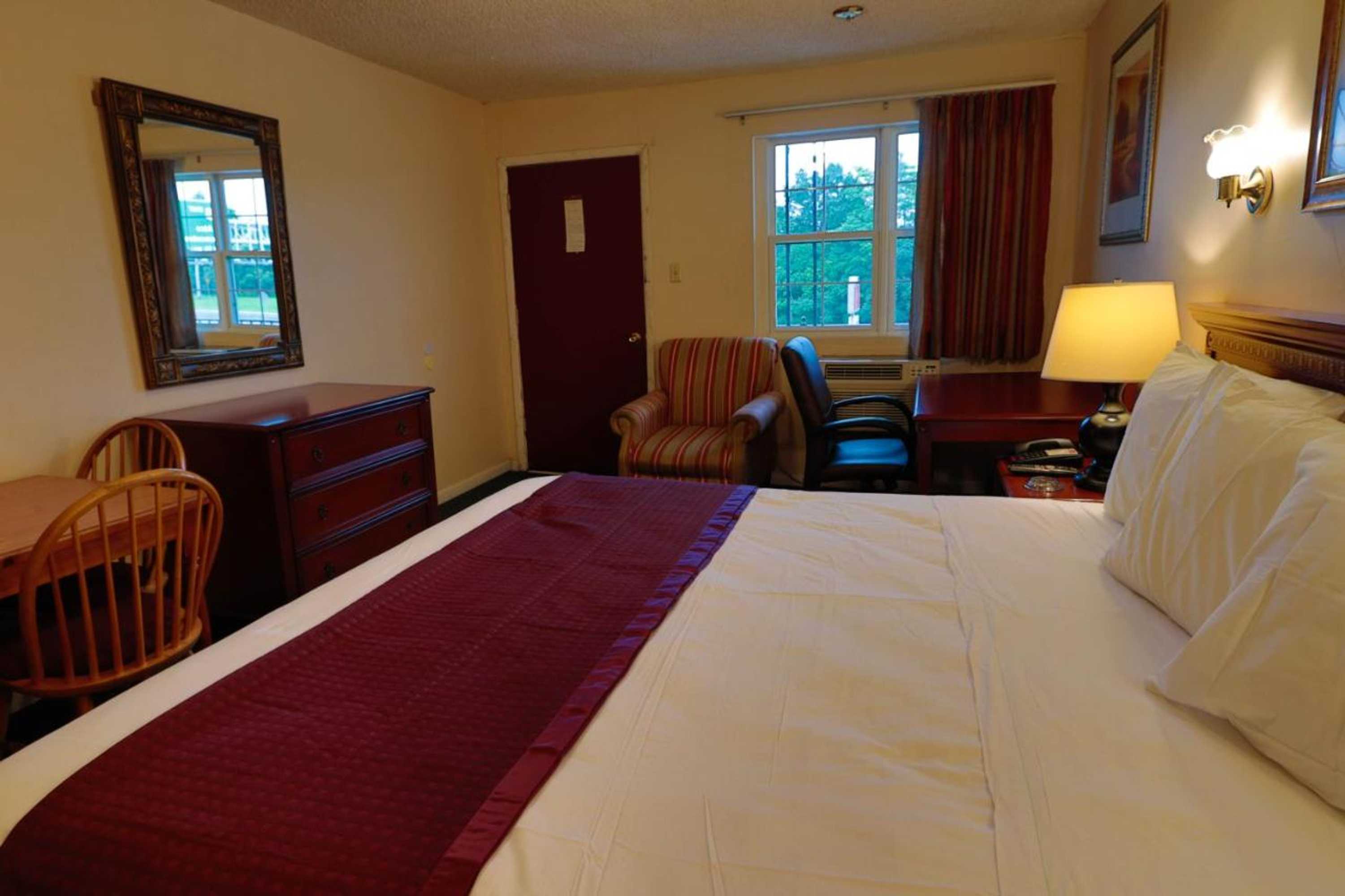 Gift card for Red Carpet Inn Berlin