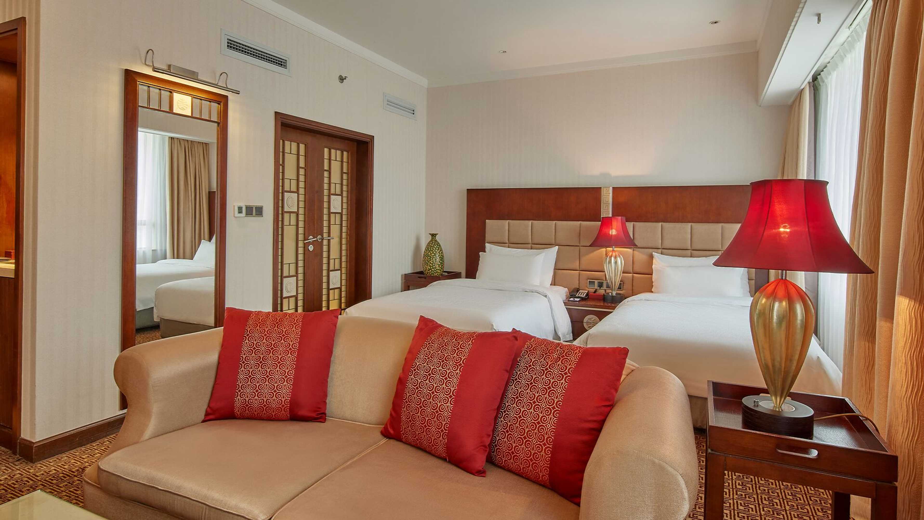 Gift card for Dong Fang Hotel Guangzhou - Free Shuttle Bus to Canton Fair Complex & Overseas Buyer Registration Services Gift card for Dong Fang Hotel Guangzhou - Free Shuttle Bus to Canton Fair Complex & Overseas Buyer Registration Services