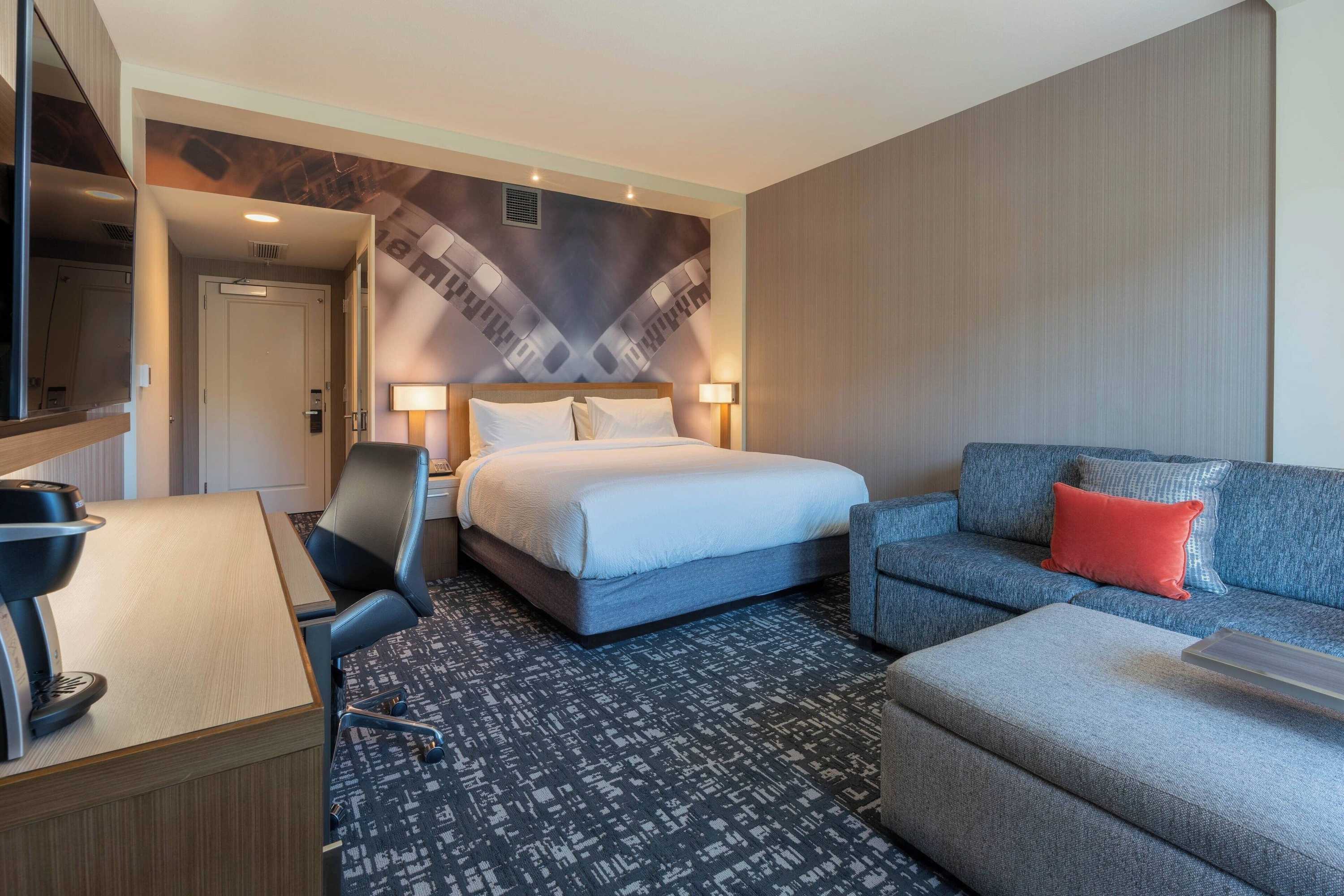 Gift card for Courtyard by Marriott Thousand Oaks Agoura Hills Gift card for Courtyard by Marriott Thousand Oaks Agoura Hills