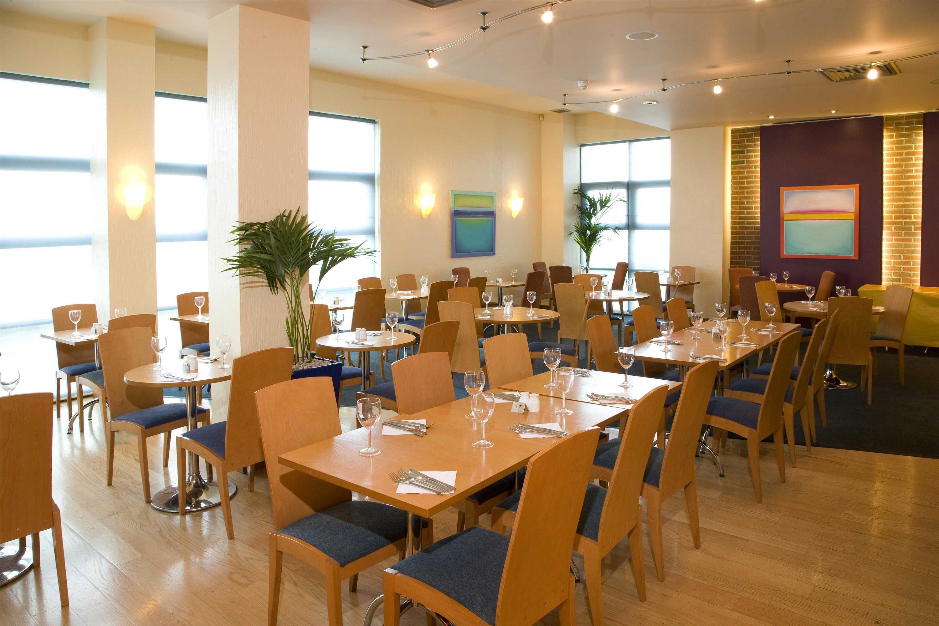 Gift card for Premier Inn London Wimbledon South Gift card for Premier Inn London Wimbledon South