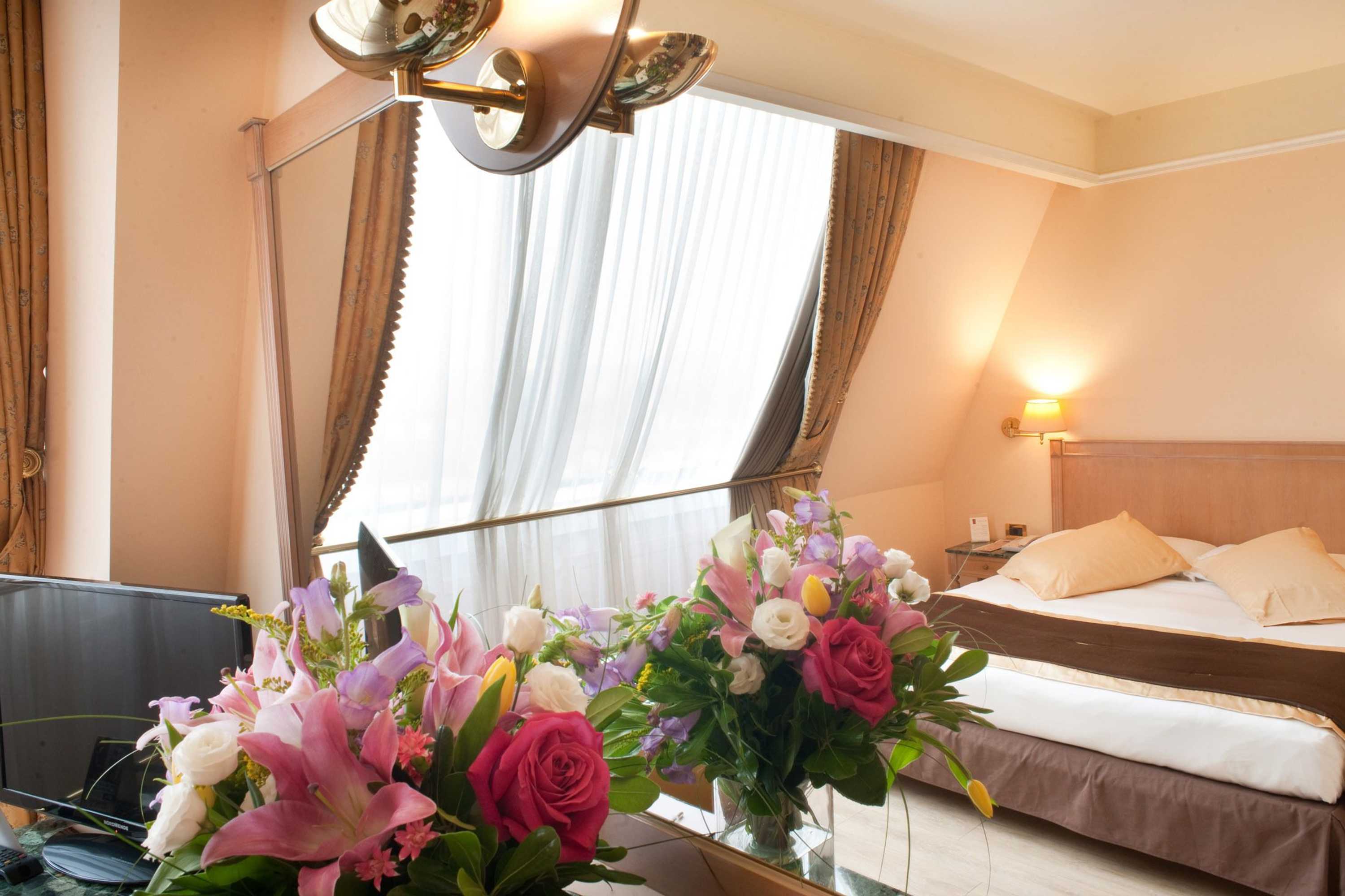 Gift card for Shg Hotel De La Ville Gift card for Shg Hotel De La Ville