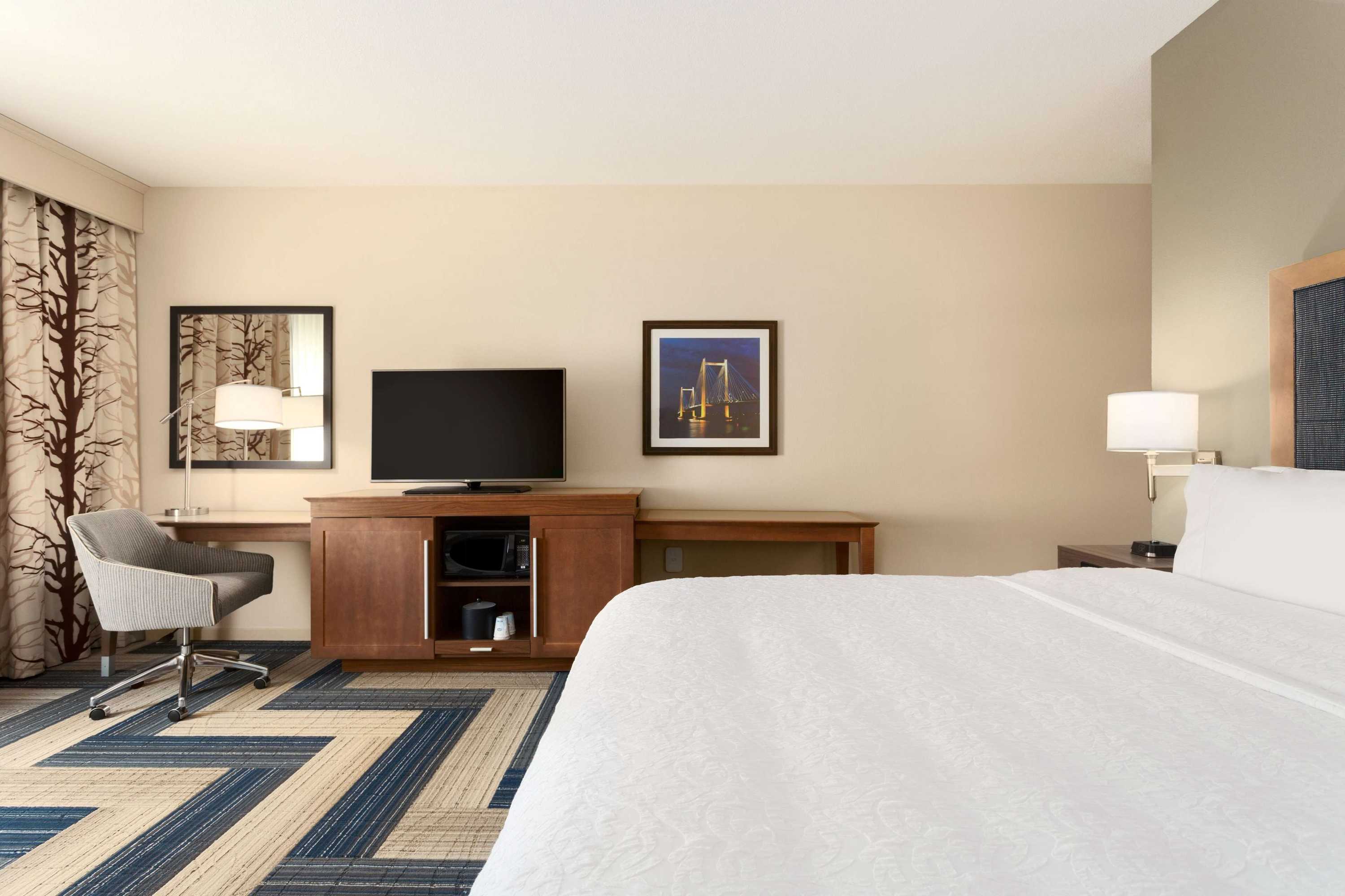 Gift card for Hampton Inn Kennewick at Southridge Gift card for Hampton Inn Kennewick at Southridge