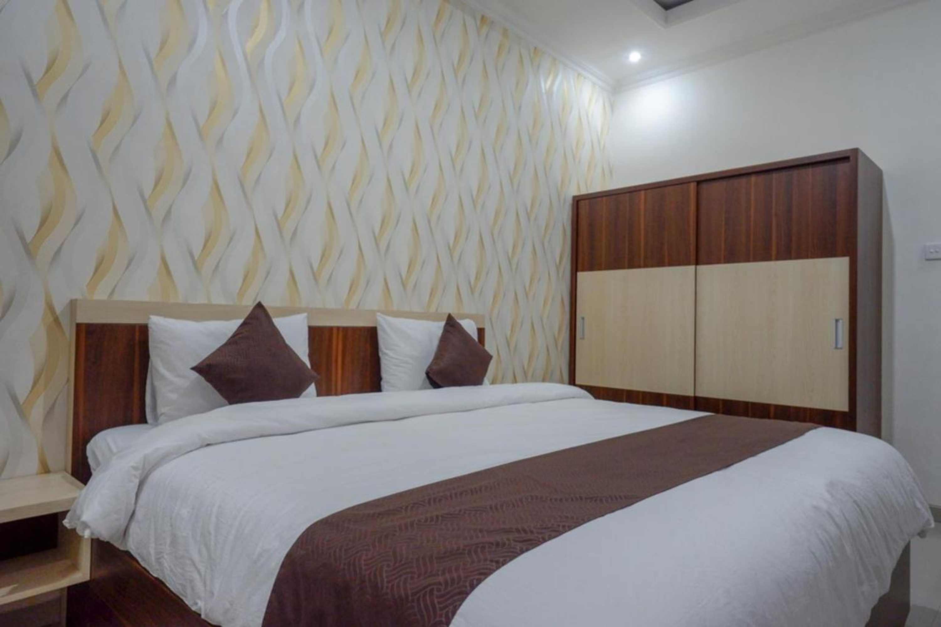 Gift card for Reddoorz Syariah at Omah Sawah Gift card for Reddoorz Syariah at Omah Sawah