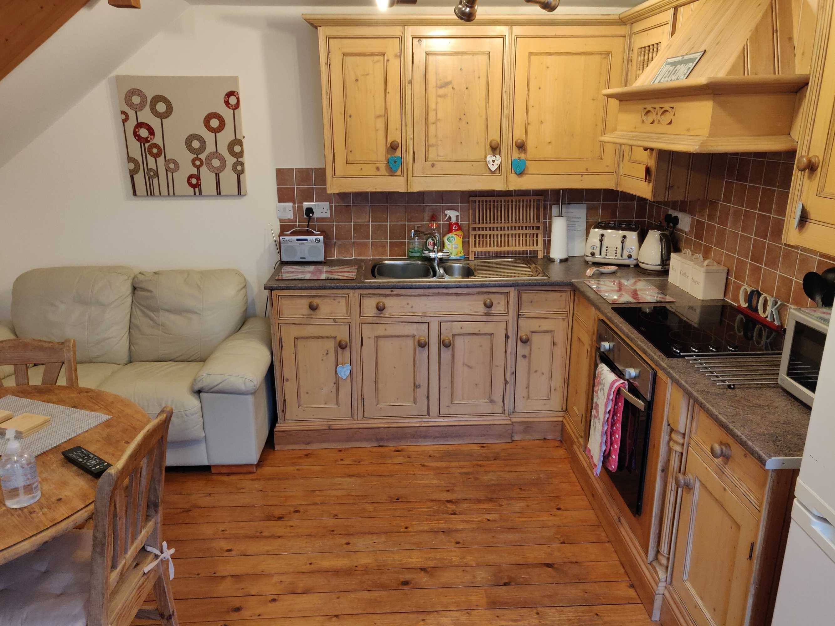 Gift card for 3 BR Ensuite Cottage Private Garden & Parking Near St Neots Gift card for 3 BR Ensuite Cottage Private Garden & Parking Near St Neots