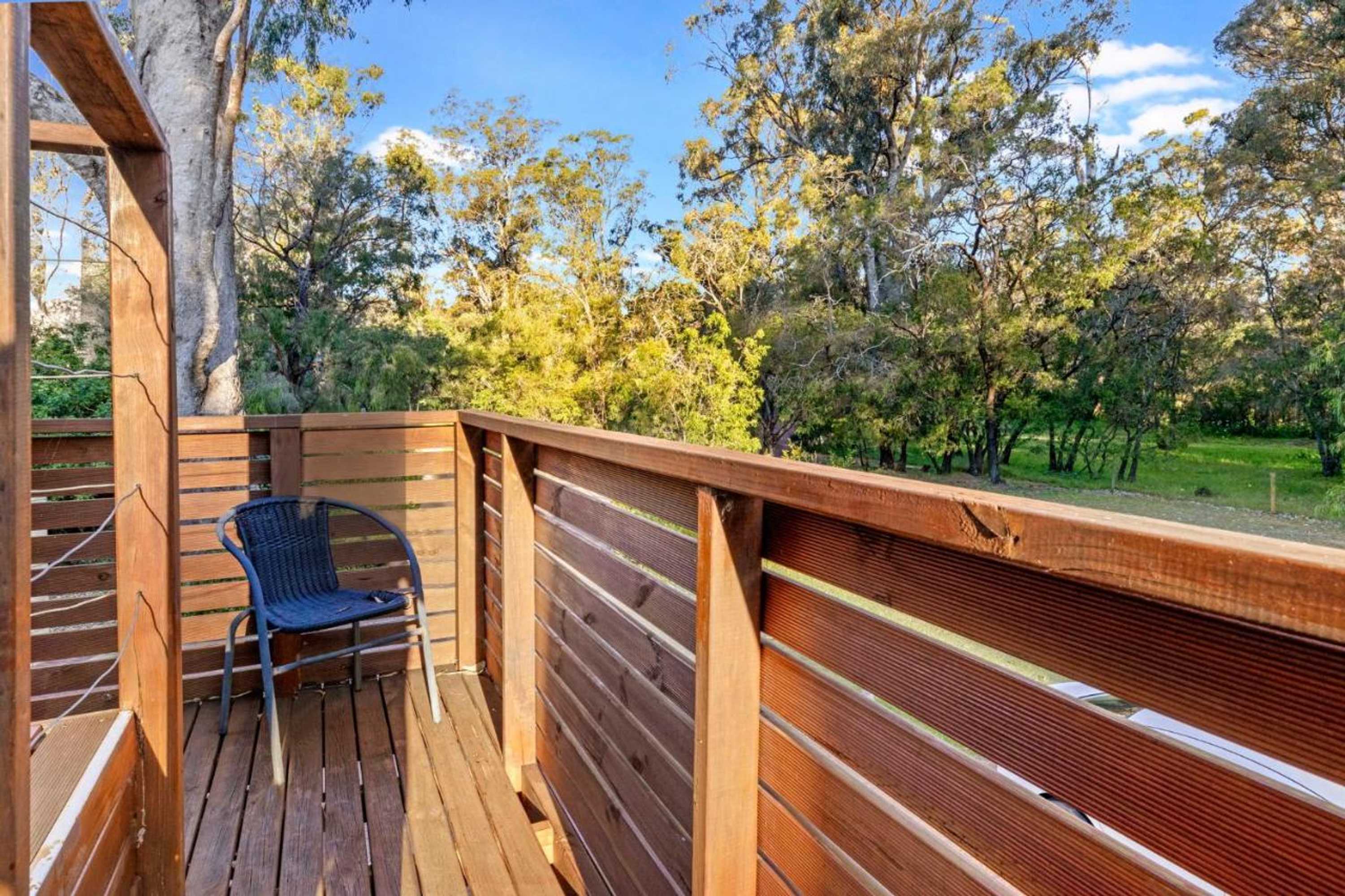 Gift card for Inn The Tuarts Guest Lodge Busselton