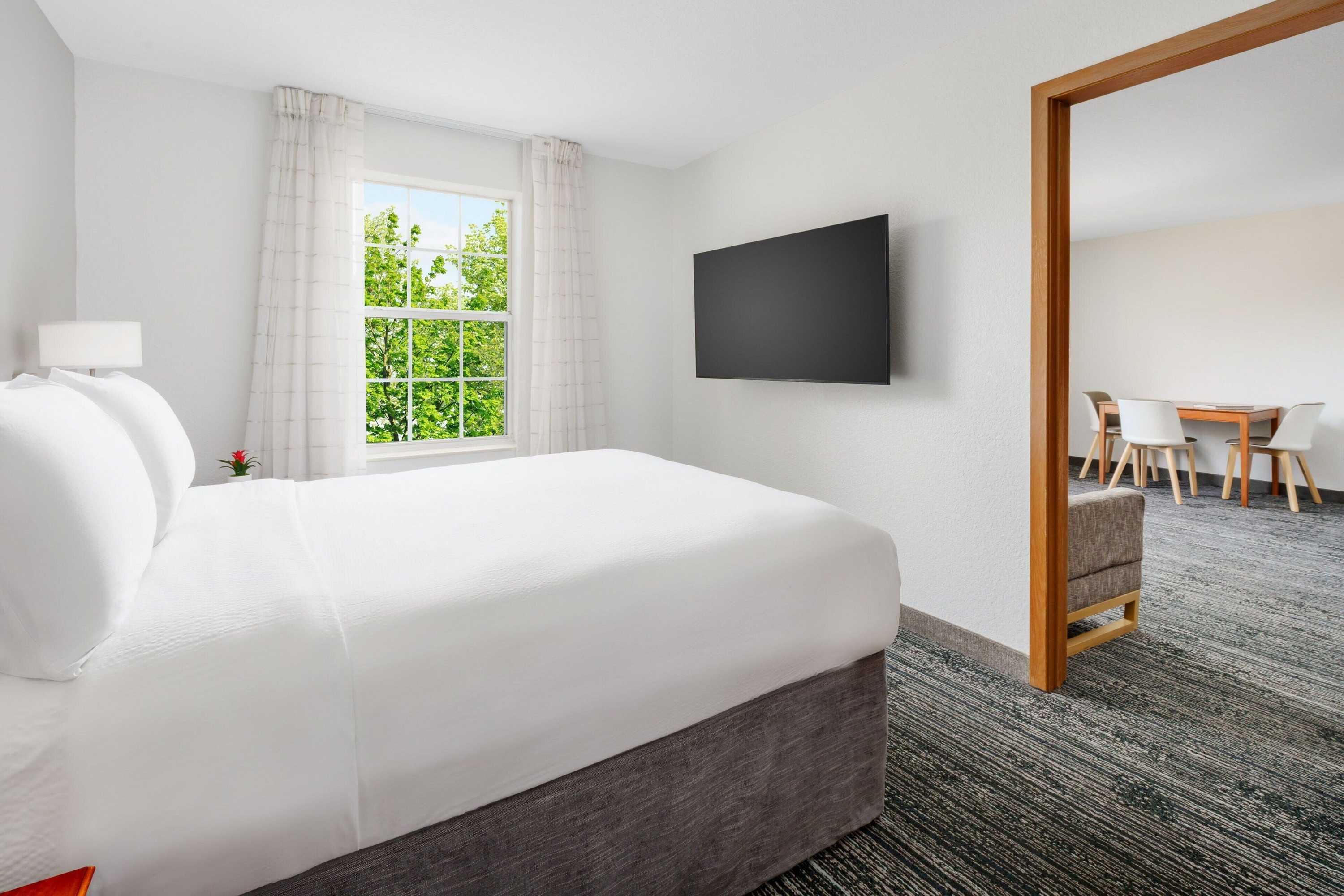 Gift card for Towneplace Suites by Marriott Horsham