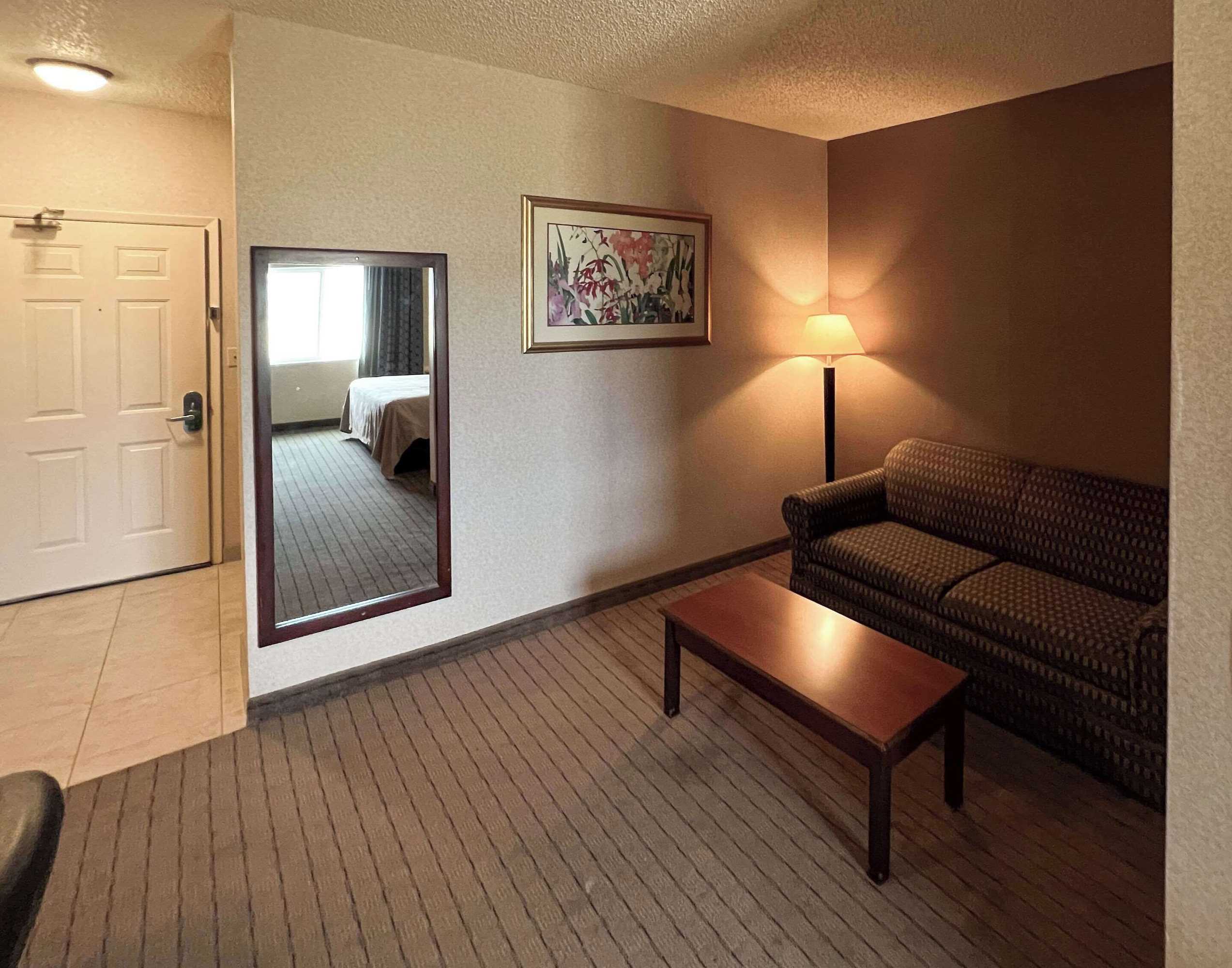 Gift card for Quality Inn & Suites Grants - I-40 Gift card for Quality Inn & Suites Grants - I-40
